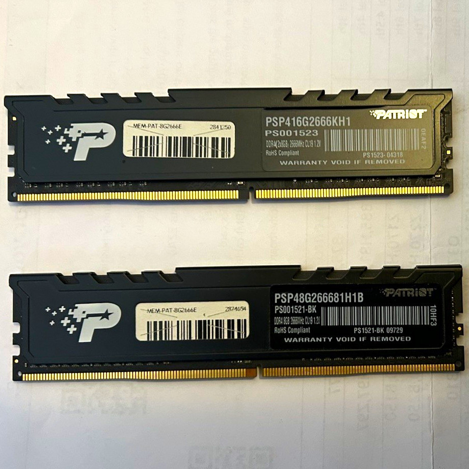 Patriot Signature Premium 16GB (2x8GB) DDR4-2666 DIMM 288-Pin Non-ECC