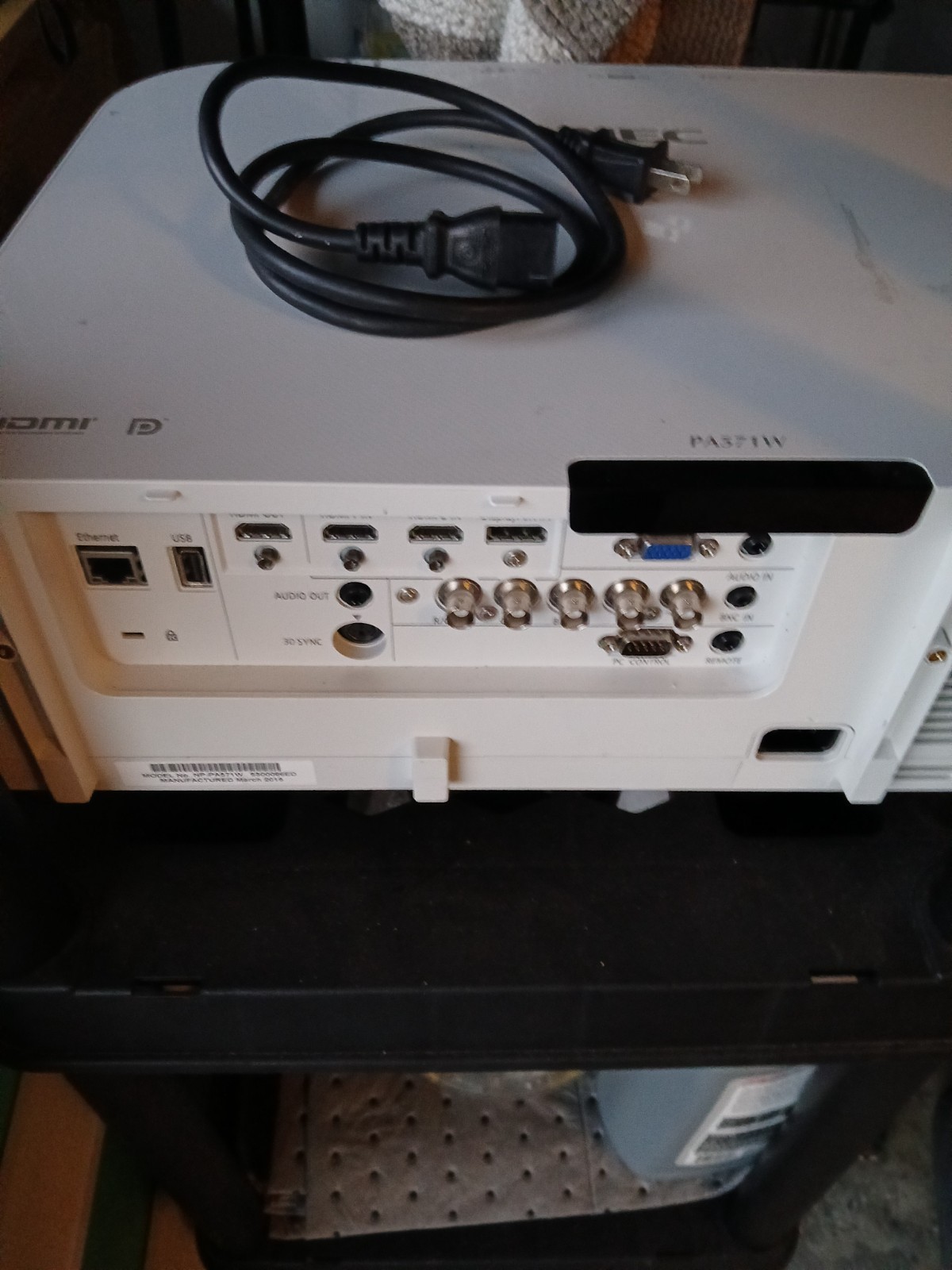 NEC NP-PA571W