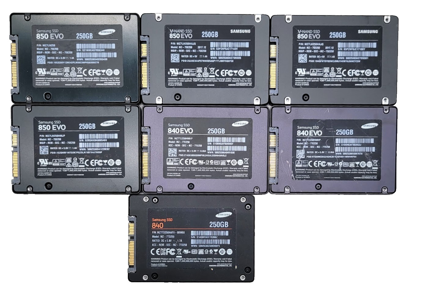 Lot of 7 Samsung 250GB SATA SSD different model checks the description