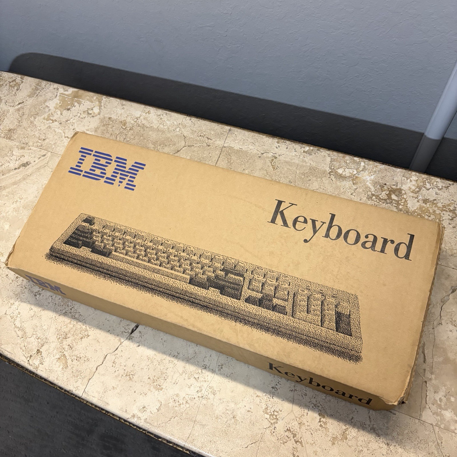 IBM Model M2 Wired PS/2 Standard Keyboard Gray QWERTY English MPN 73G4614