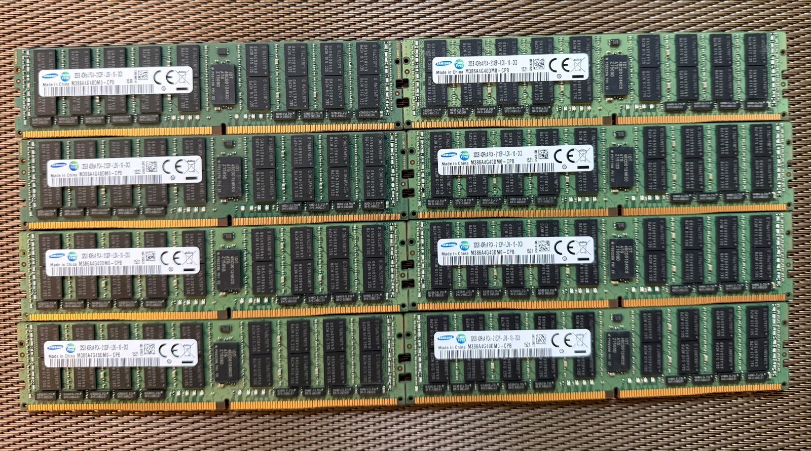 (Lot of 8) 32GB 4Rx4 PC4-2133P DDR4 ECC LRDIMM Server Memory