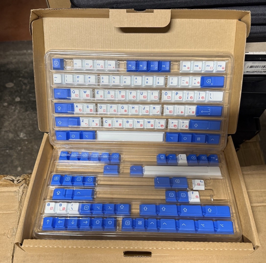 ePBT Ping Base Set Keycaps