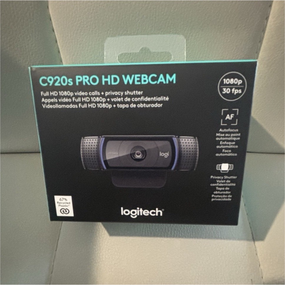 Logitech C920s Pro HD 1080p USB Webcam 30fps Autofocus Privacy Shutter Black