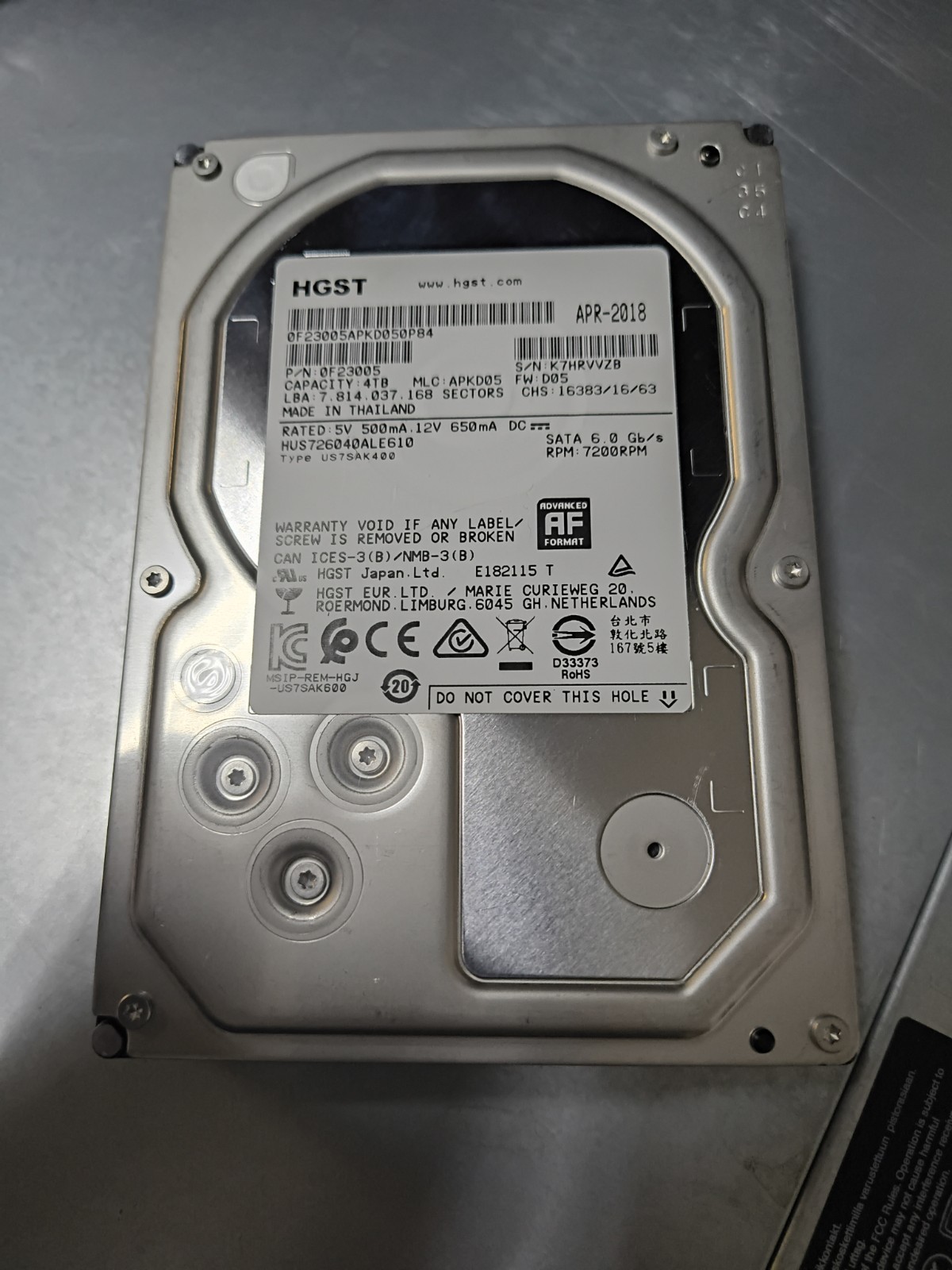 HGST Ultrastar 7K6 4TB, 7200RPM, 3.5 in Internal hard Drive - 0F23005