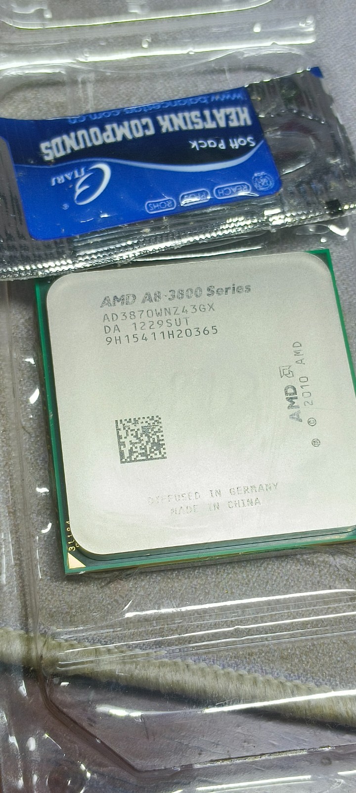 AMD A8-3800 Series 3GHz Quad-Core (AD3870WNZ43GX) Processor A8-3870K Quad-Core