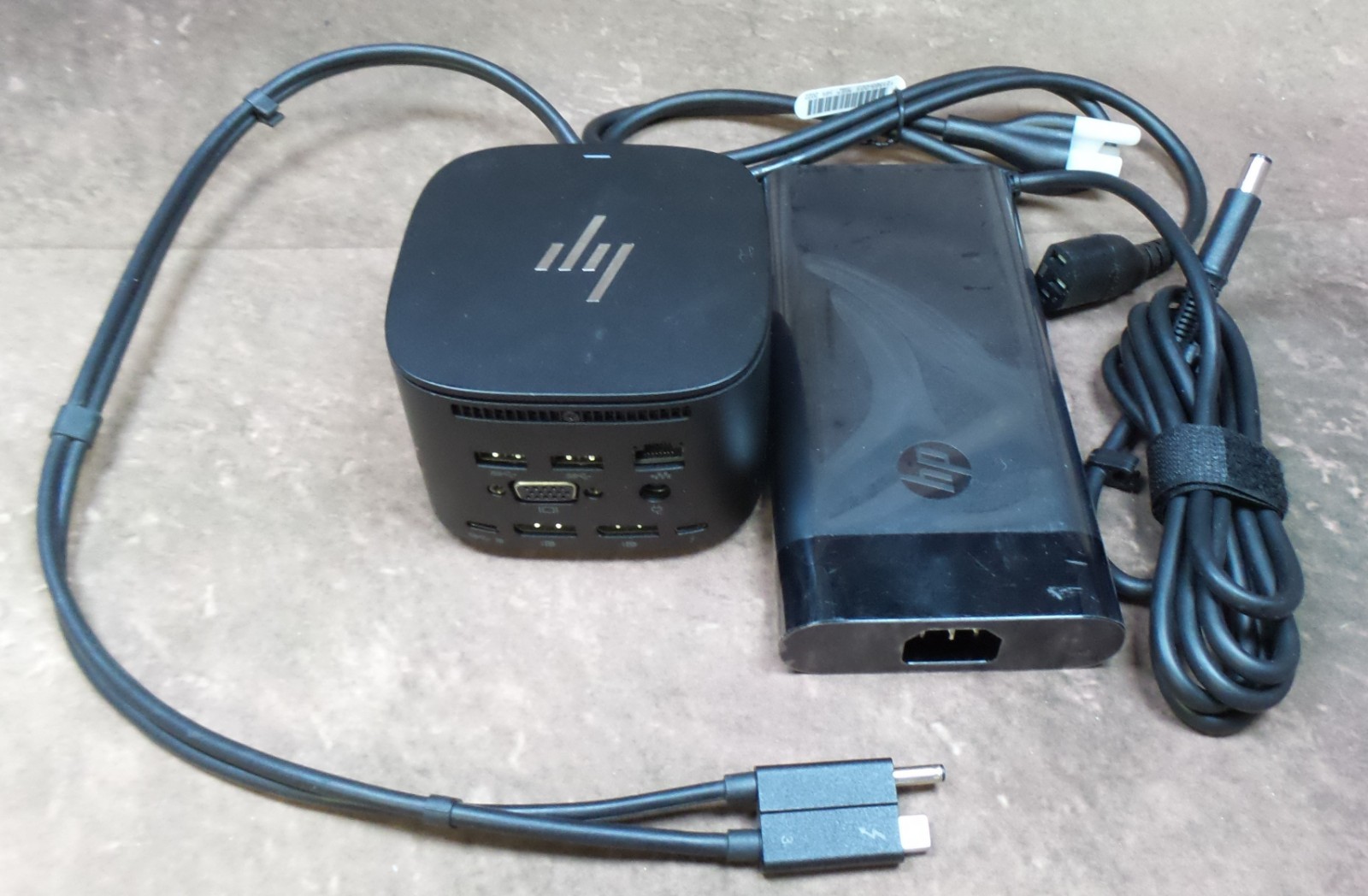 HP Thunderbolt Dock G2 (HSN-IX01) w/Combo Cable USB-C Docking Station & 230W AC