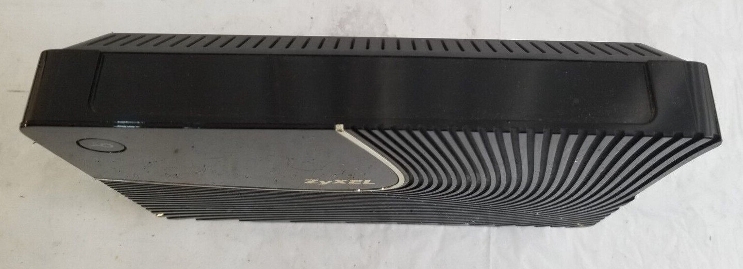 ZYXEL NBG716 Wireless MEDIA ROUTER Working, No Power Adapter