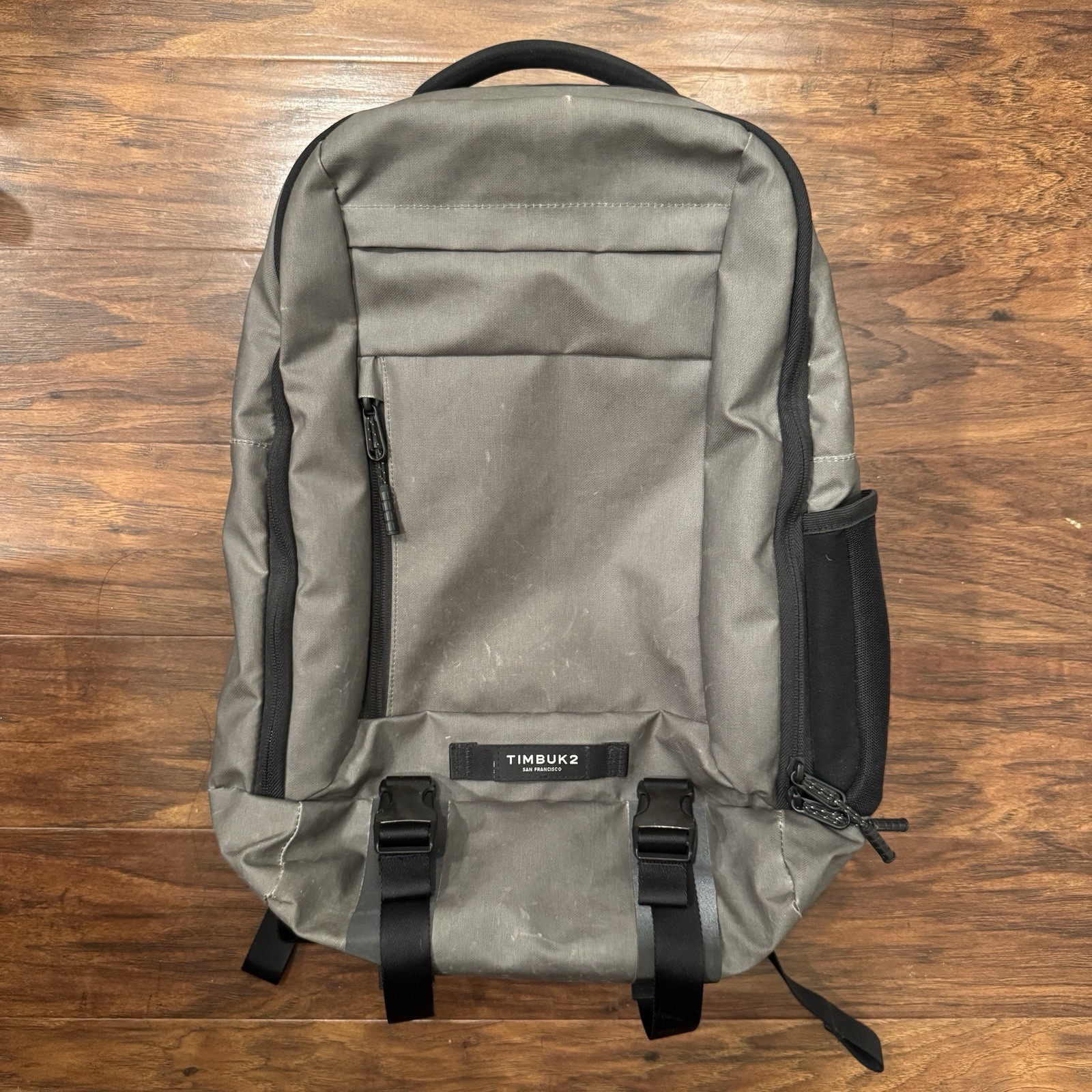 Timbuk2 Authority 17” Pack Deluxe Laptop Travel Backpack Gray