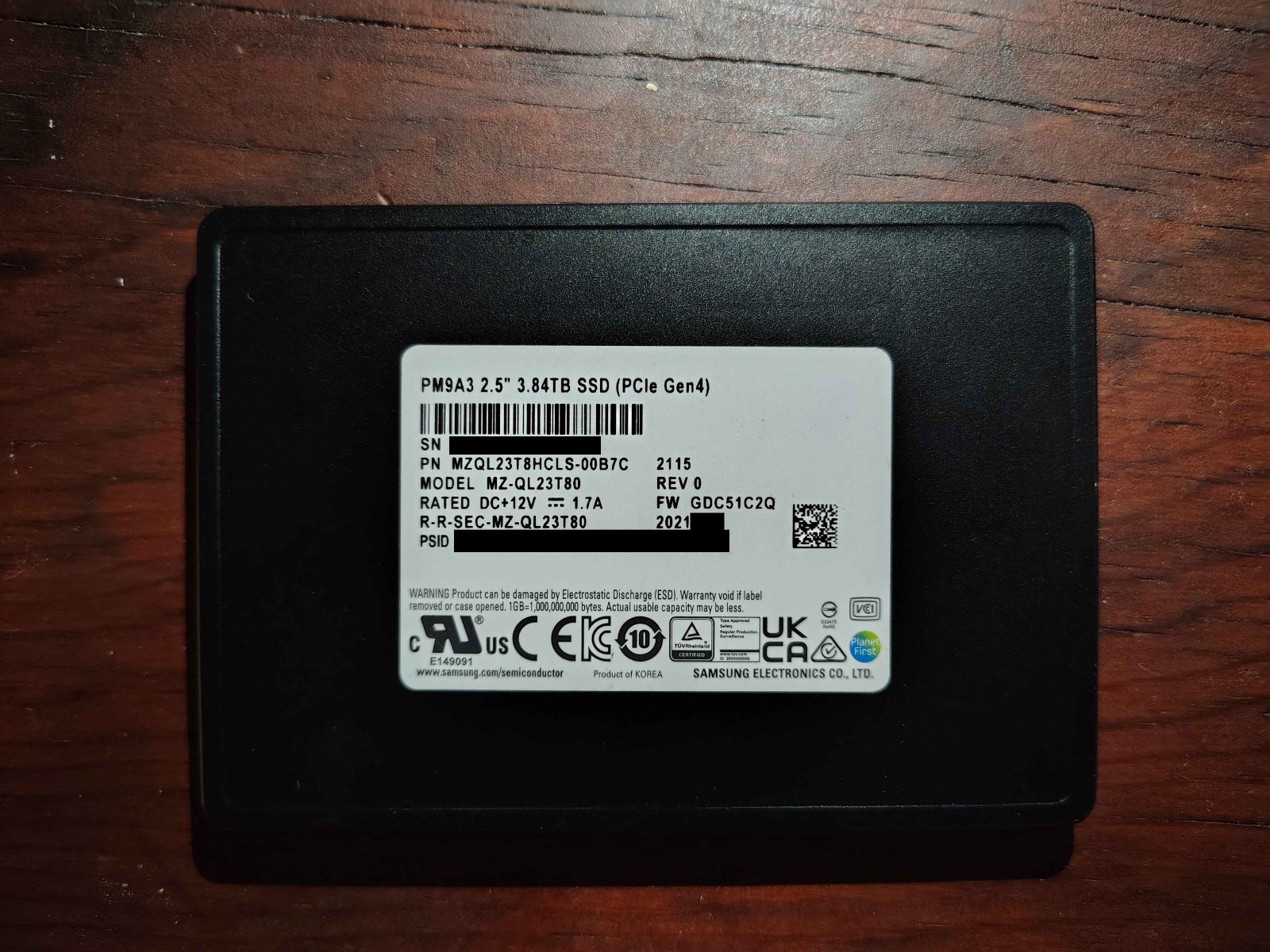 Samsung PM9A3 3.84TB 2.5" U.2 NVMe PCIe 4.0 MZQL23T8HCLS-00B7C - Hardly Used