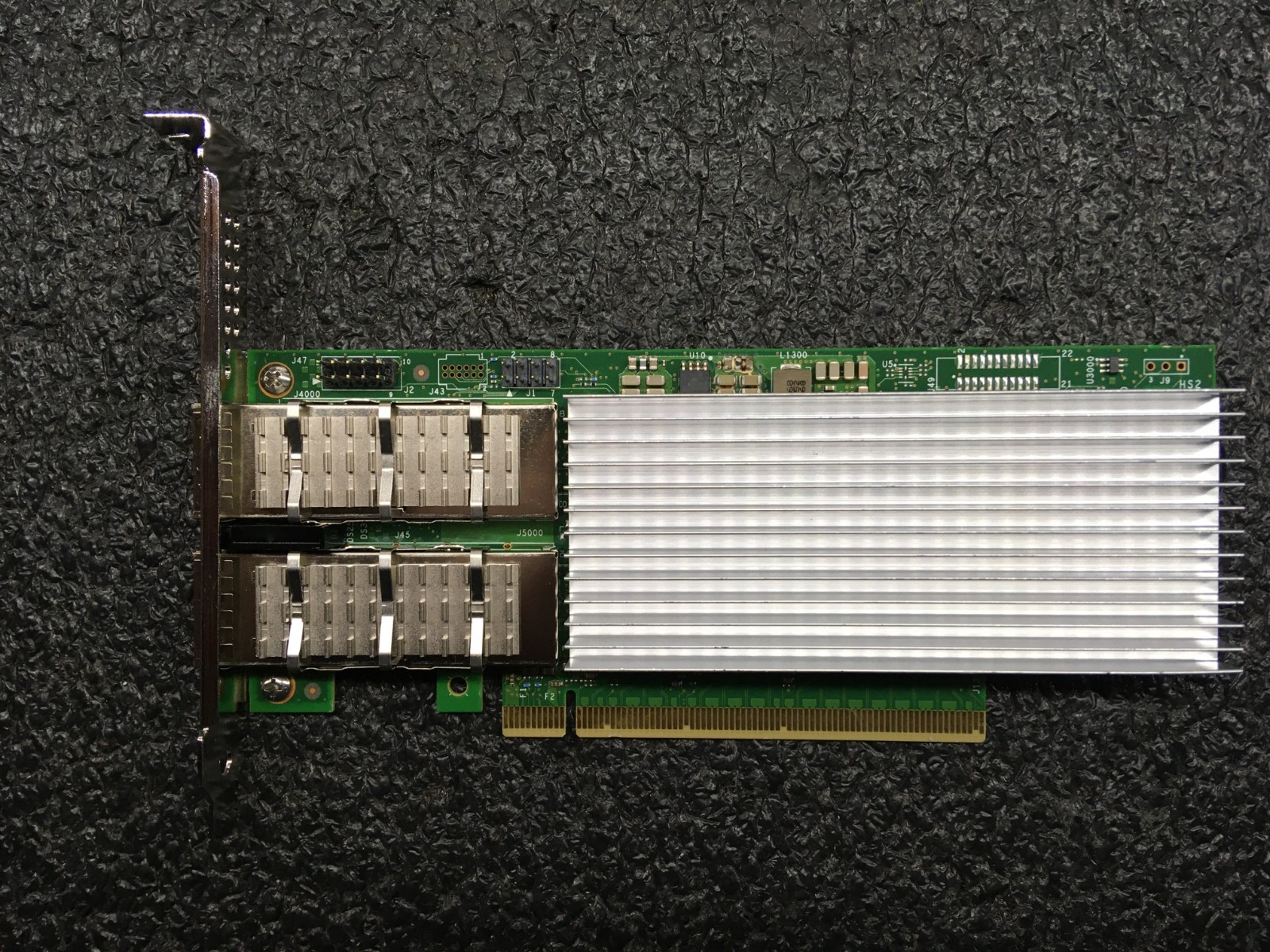 Cisco UCSC-P-I8D100GF V01