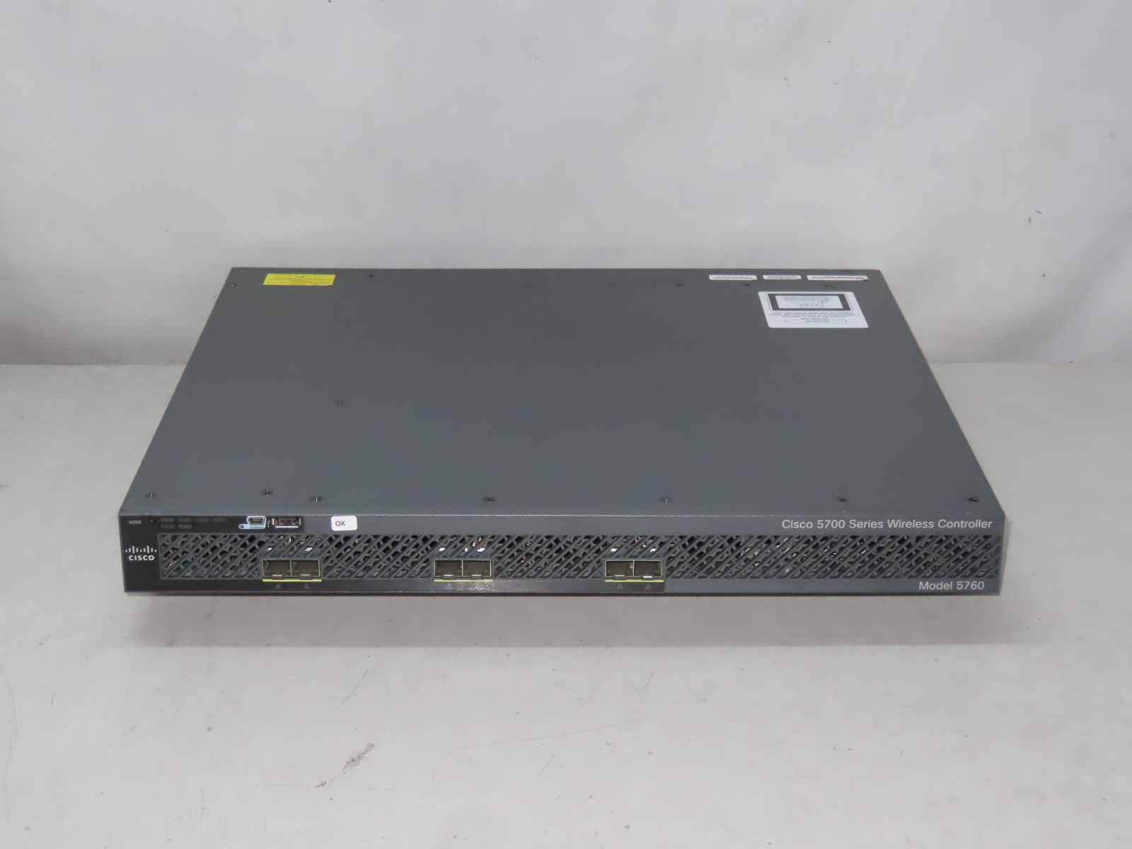 Cisco AIR-CT5760-50-K9 5700 Series Wireless Controller Up to 50 Access Points