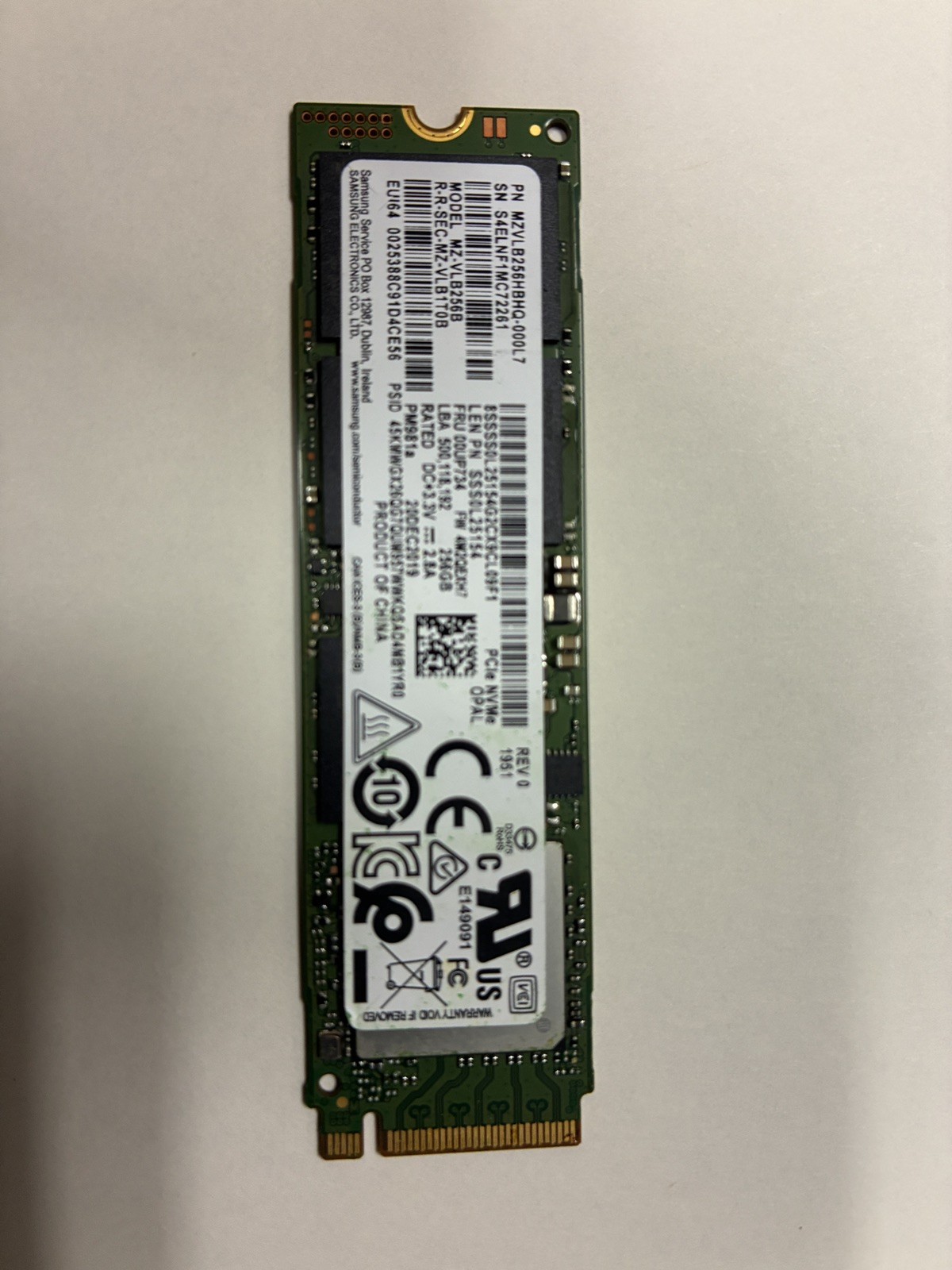 Samsung PM981a 256GB M.2 2280 NVMe SSD MZ-VLB256B HP L50351-001