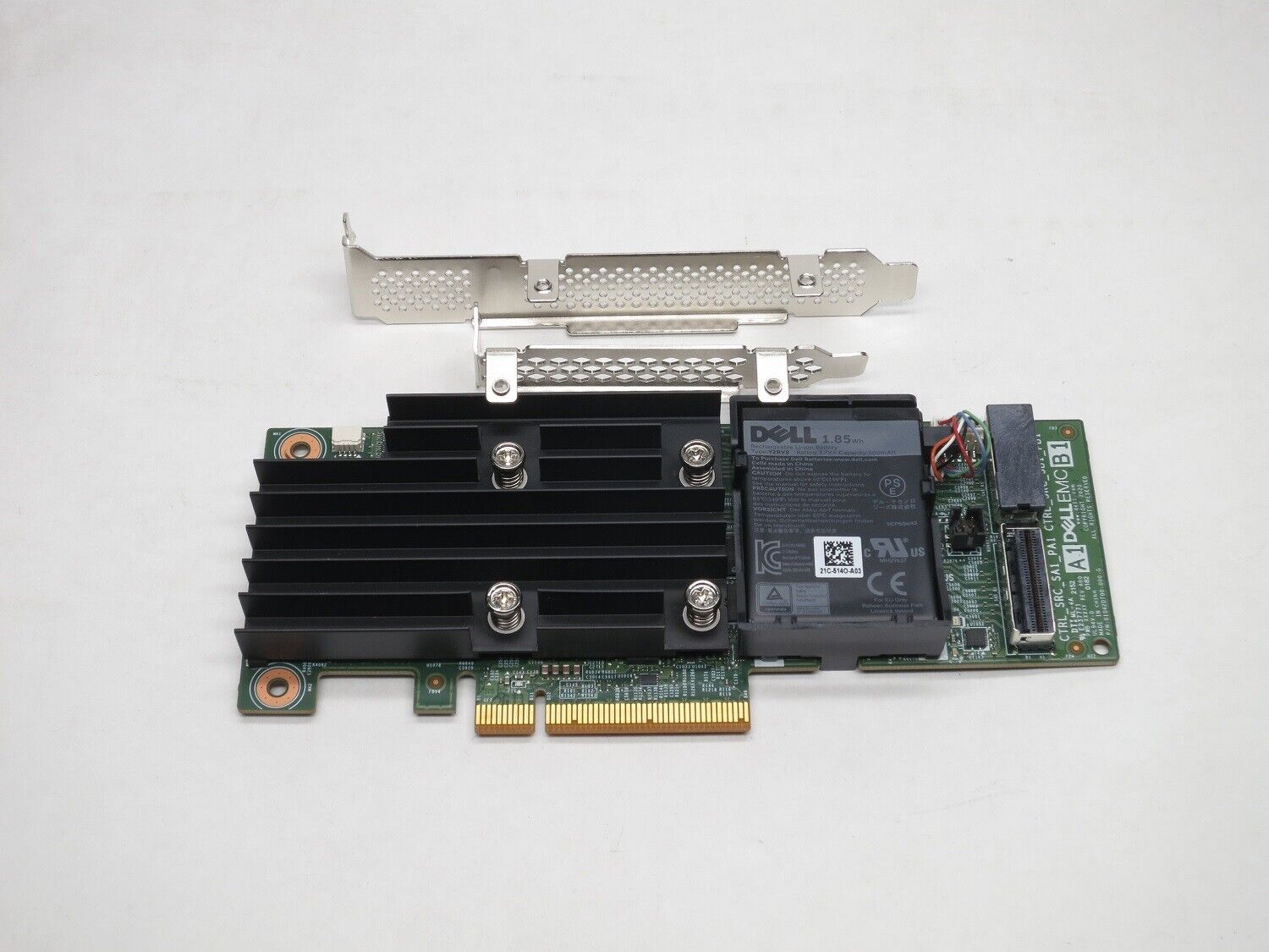 405-AAXT DELL PERC H755 TRI-MODE PCIe 4.0 16-P2x8 8GB NV INTERANAL RAID ADAPTER