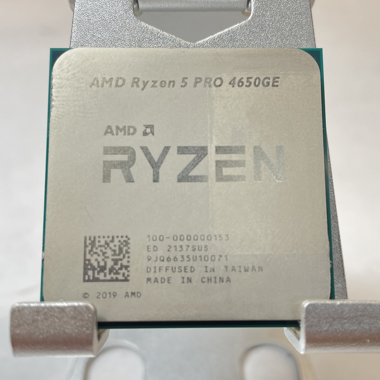 AMD Ryzen 5 PRO 4650GE 100-000000153 6-Core 3.30GHz 8MB AM4 CPU Processor