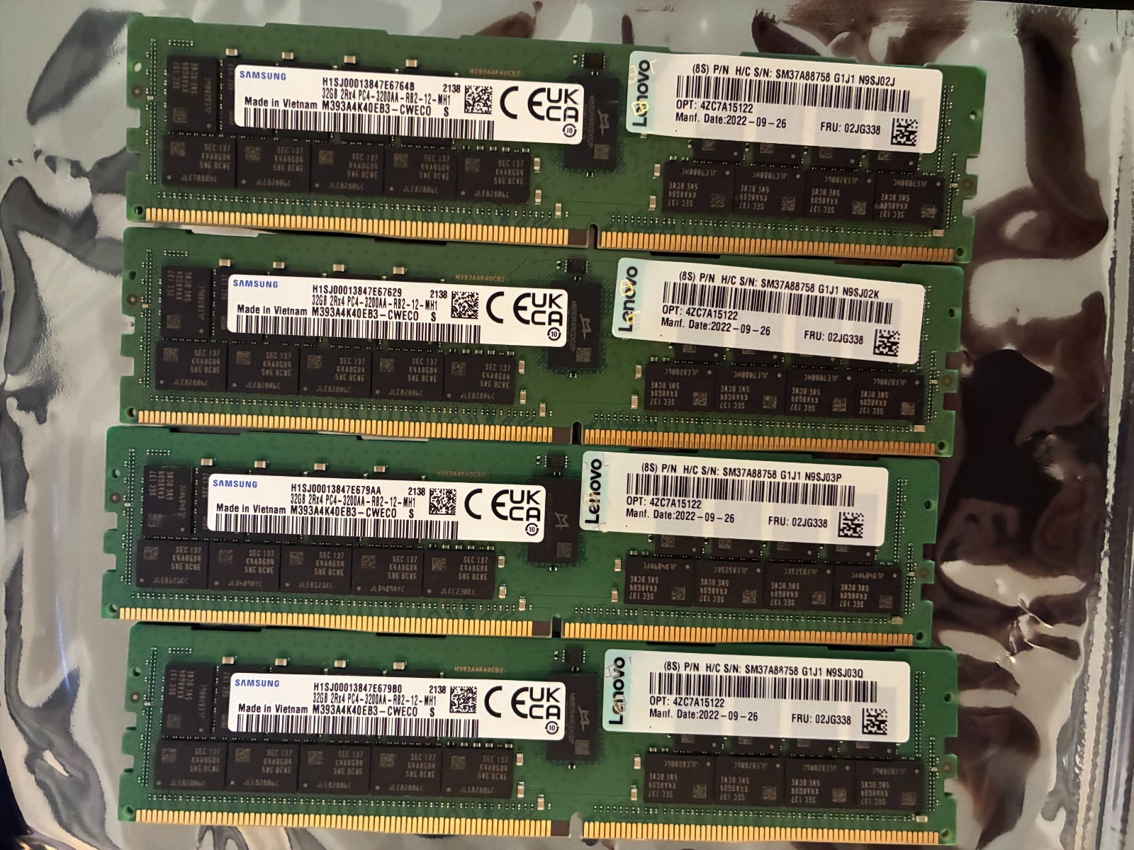 Samsung 128GB PC4-25600 (DDR4-3200) RDIMM ECC Memory - M393A4K40EB3-CWECO