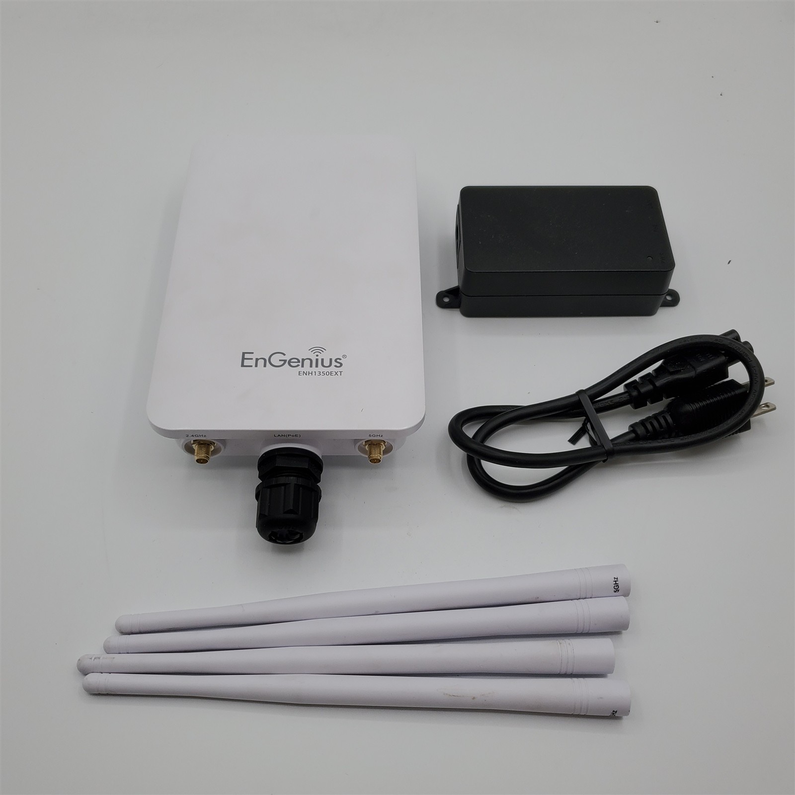 EnGenius ENH1350EXT Wi-Fi 5 Wave 2 AC1300 Outdoor Wireless Access Point