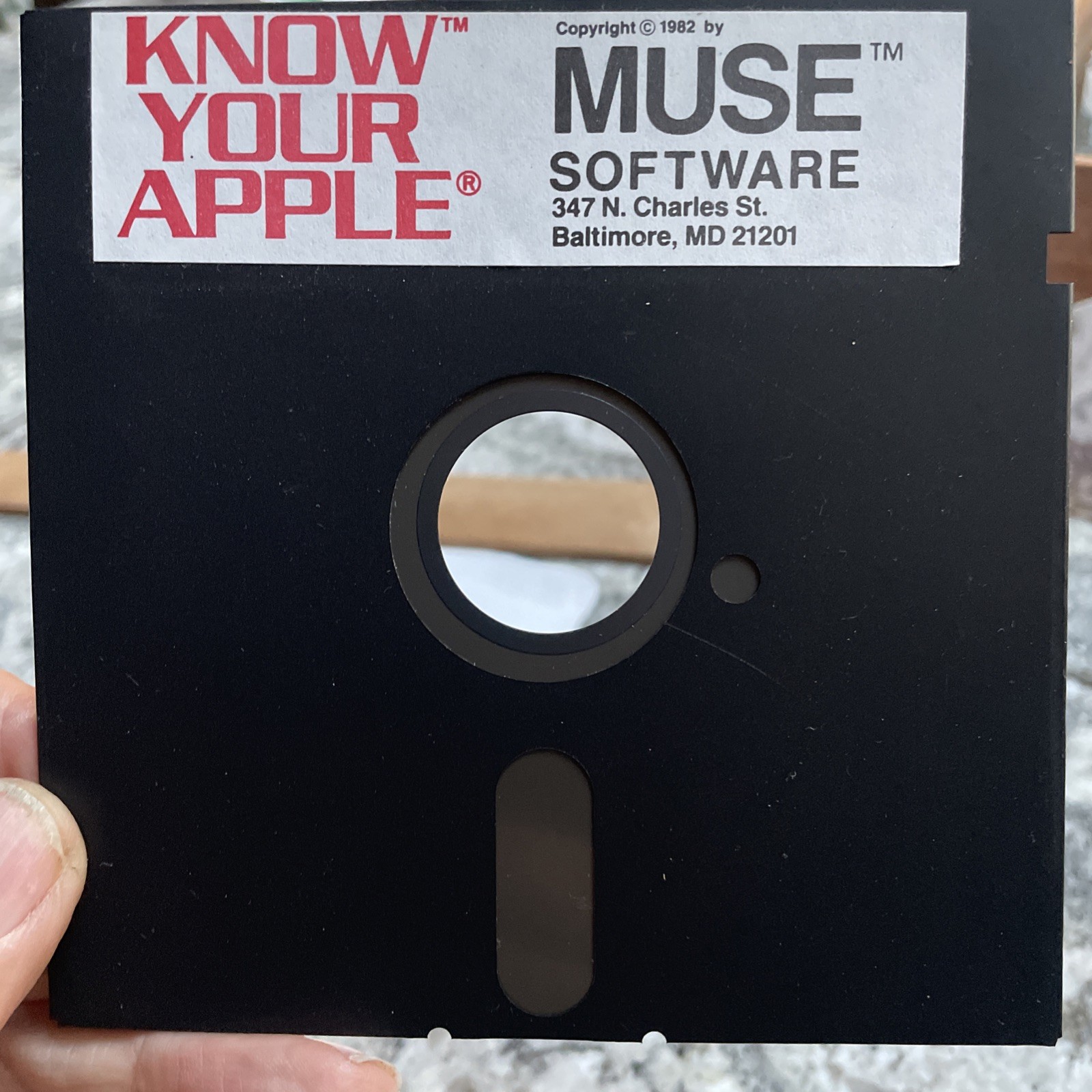 Price reduced Vintage Muse Software - "Know Your Apple" Disc & Manual 