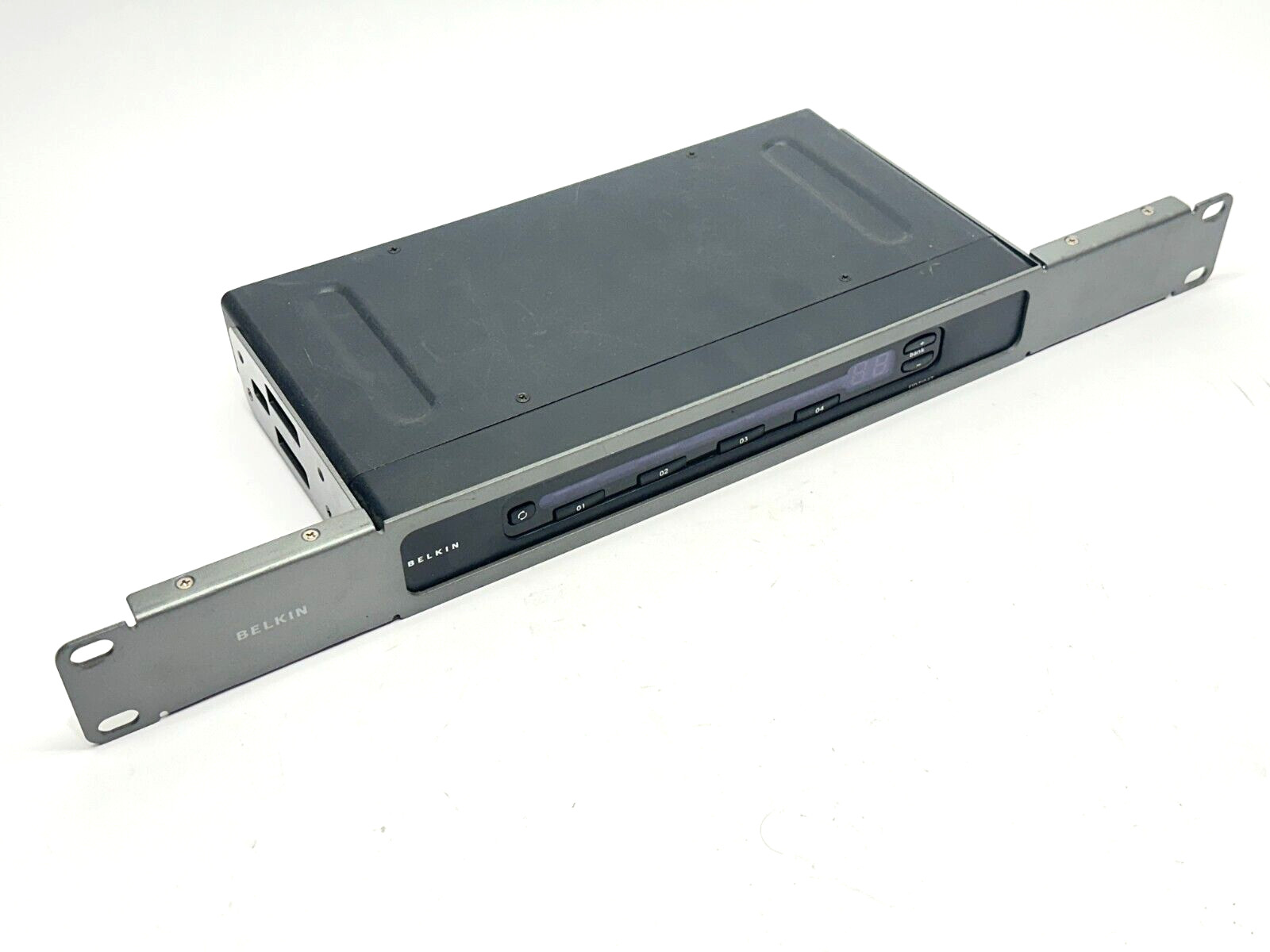 Belkin F1DZ104T OmniView SE Plus 4-Port KVM Switch