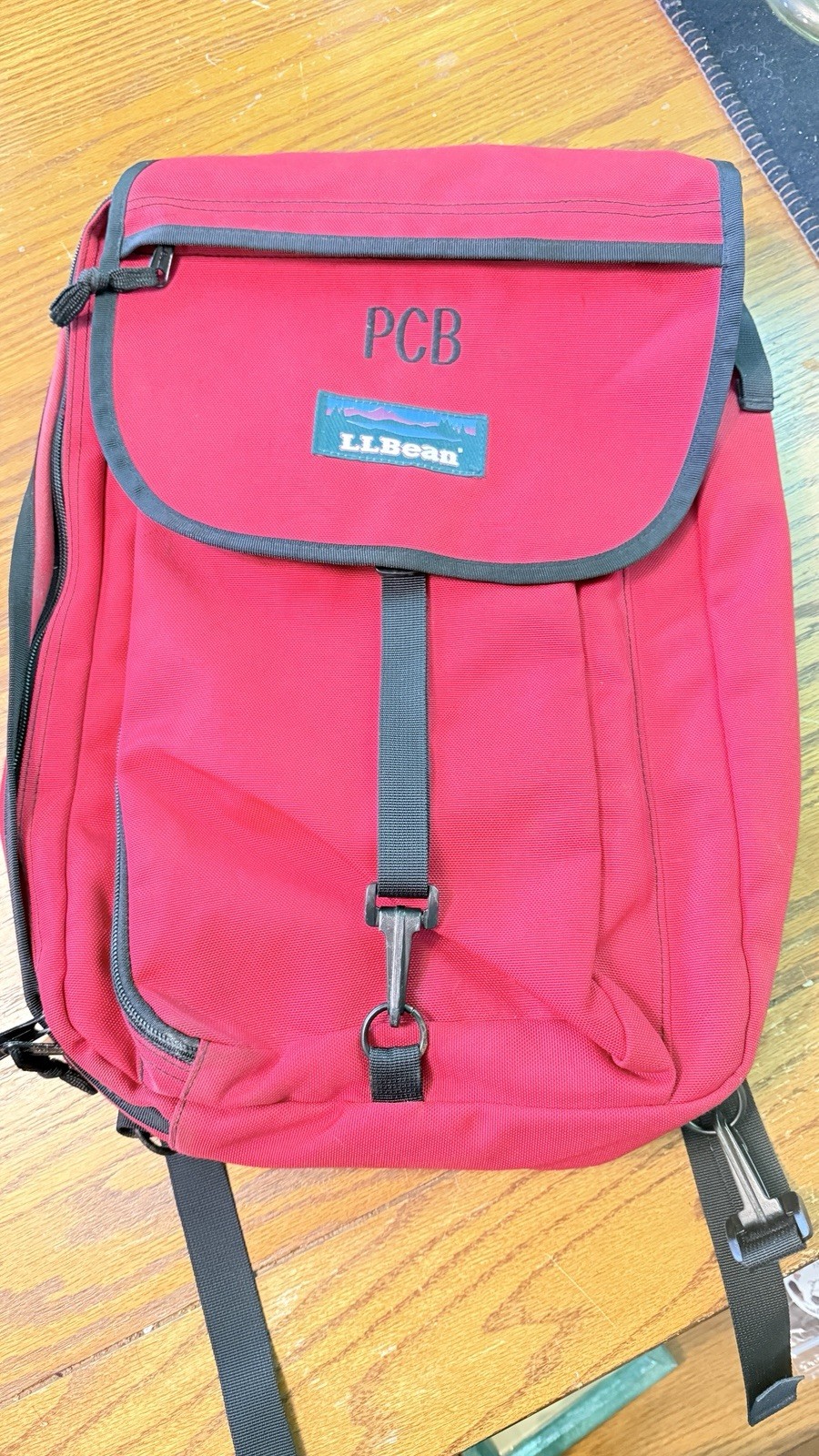 L.L. Bean Convertible Backpack Messenger Bag Laptop Case Red