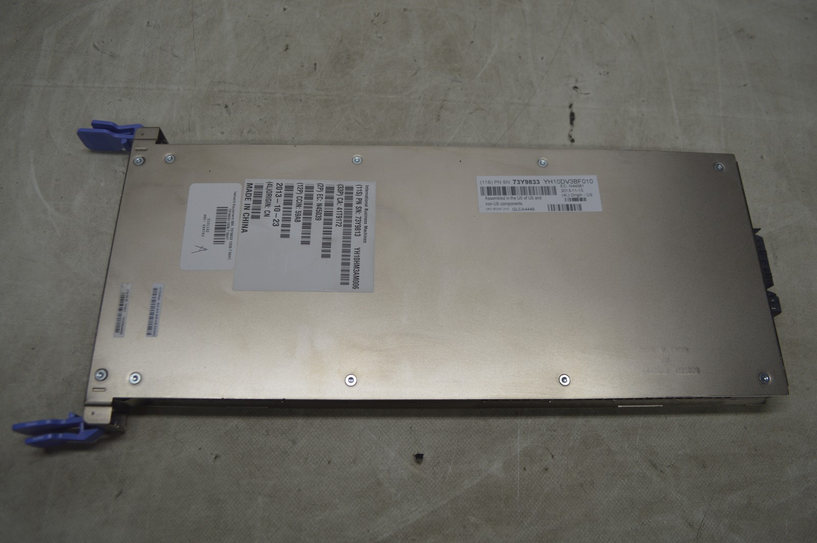 IBM 73Y9833 100B-T 59A7