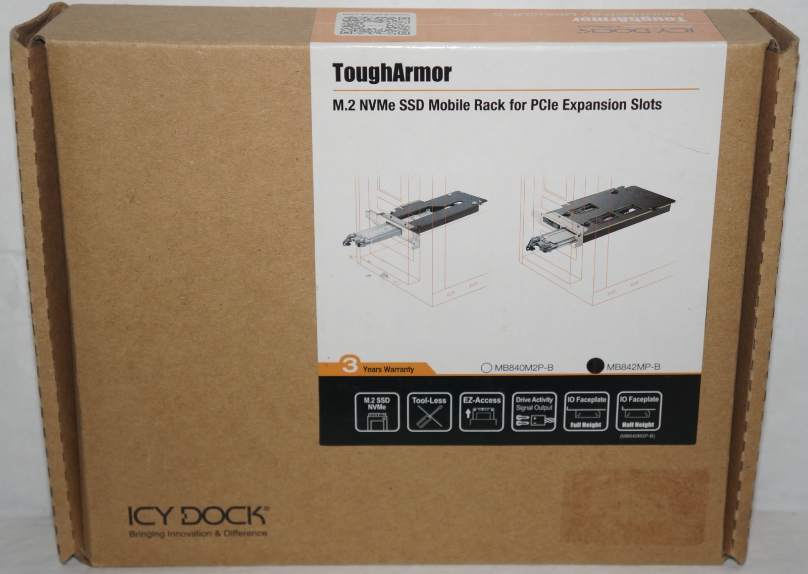 Icy Dock ToughArmor Removable 2-Bay M.2 NVMe SSD to PCIe 4.0 x8 Rack Enclosure