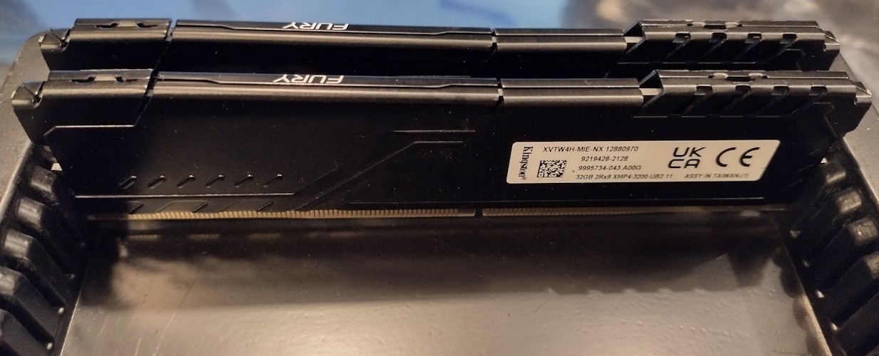 64GB (2x32GB) Kingston DDR4 3200MHz PC4-25600 2Rx8 XVTW4H-MIE-NX Desktop RAM
