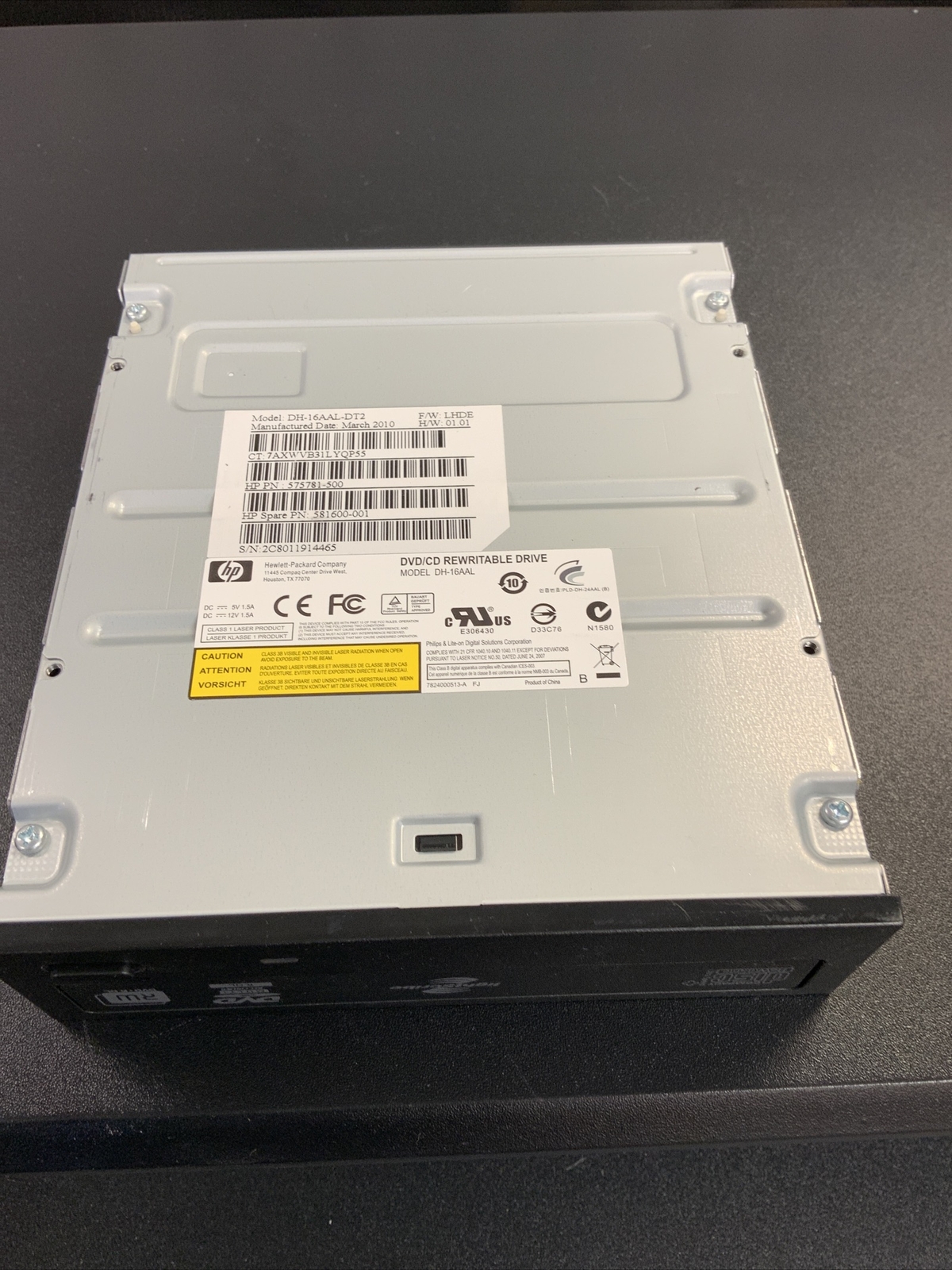 HP DVD/CD Drive MODEL-DH16AAL / SATA -Light Scribe PN#530413-001