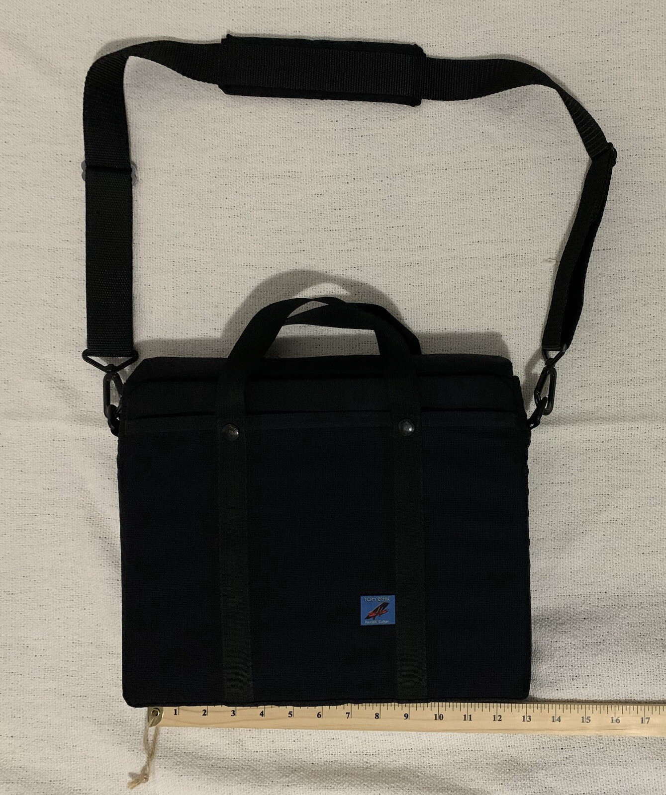 Tom Bihn Brain Cell 4X Padded Black Laptop Padded Sleeve Bag Case Messenger