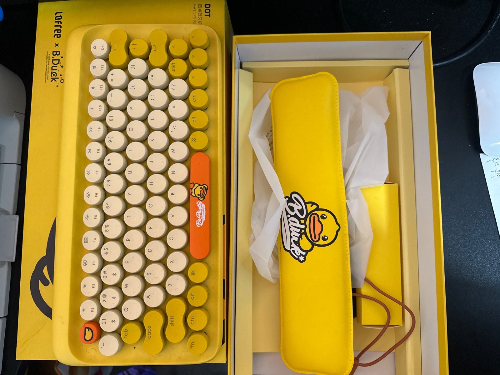 [Limited Edition] Lofree x B.Duck Dot Bluetooth Mechanical Keyboard 3-piece set