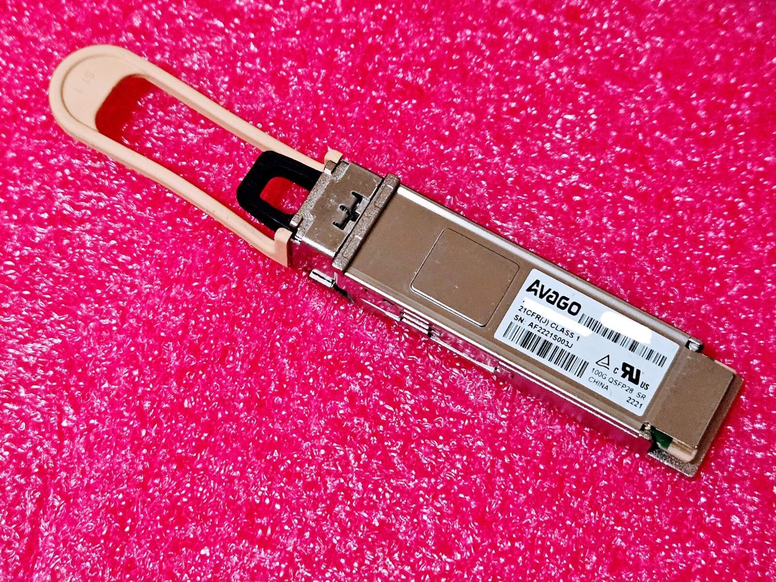 NetApp X65405 332-00440+A0 100GBASE-SR4 QSFP28 SR4 100GbE 850nm MPO MMF Original