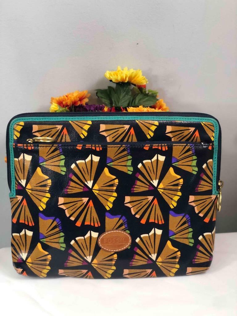 FOSSIL Color Pencil Sharper Coated Canvas Tech Tablet Zip Pouch