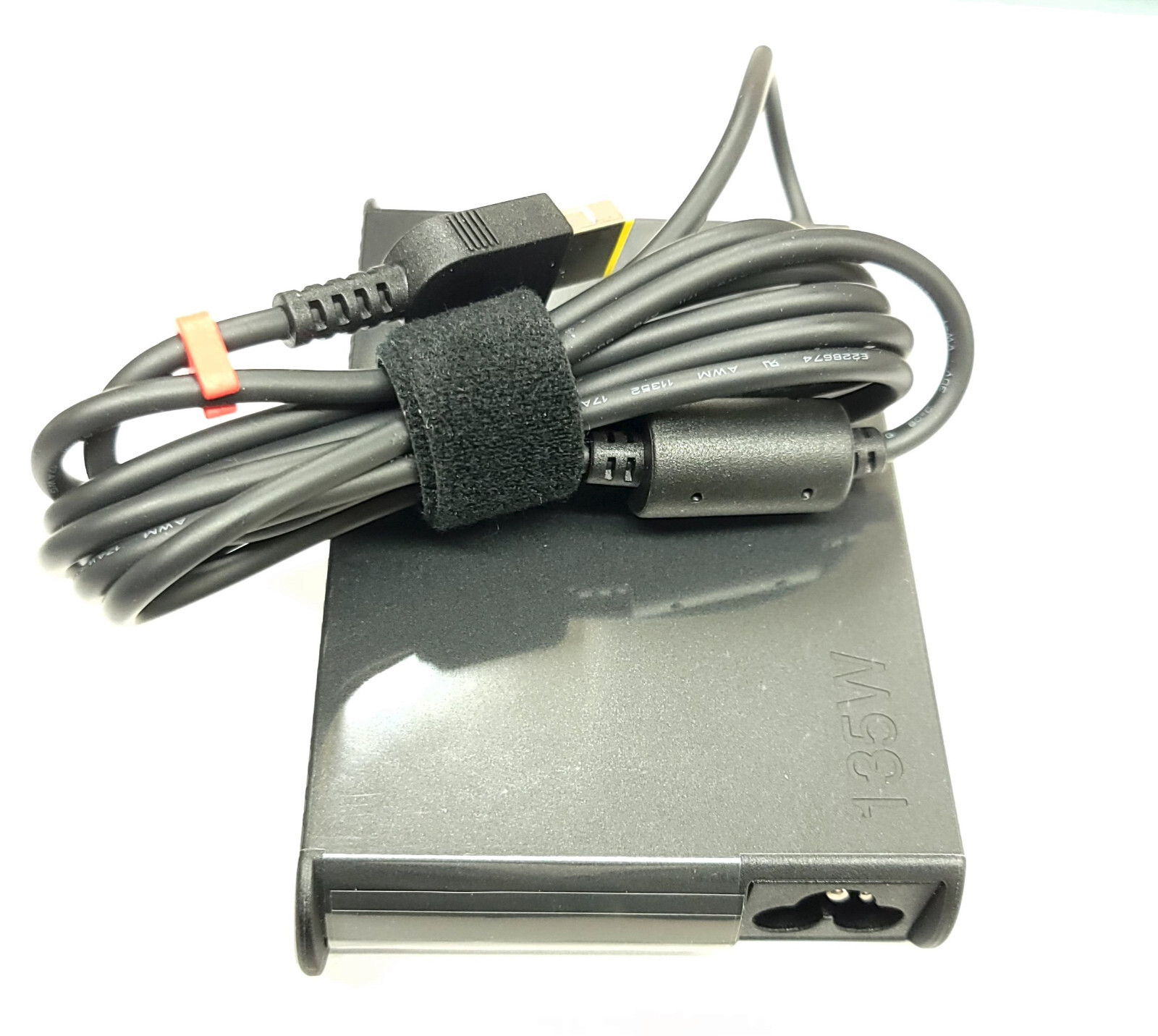 New Genuine 135W AC Adapter For Lenovo ThinkPad Thunderbolt 4 Dock 40B00135US