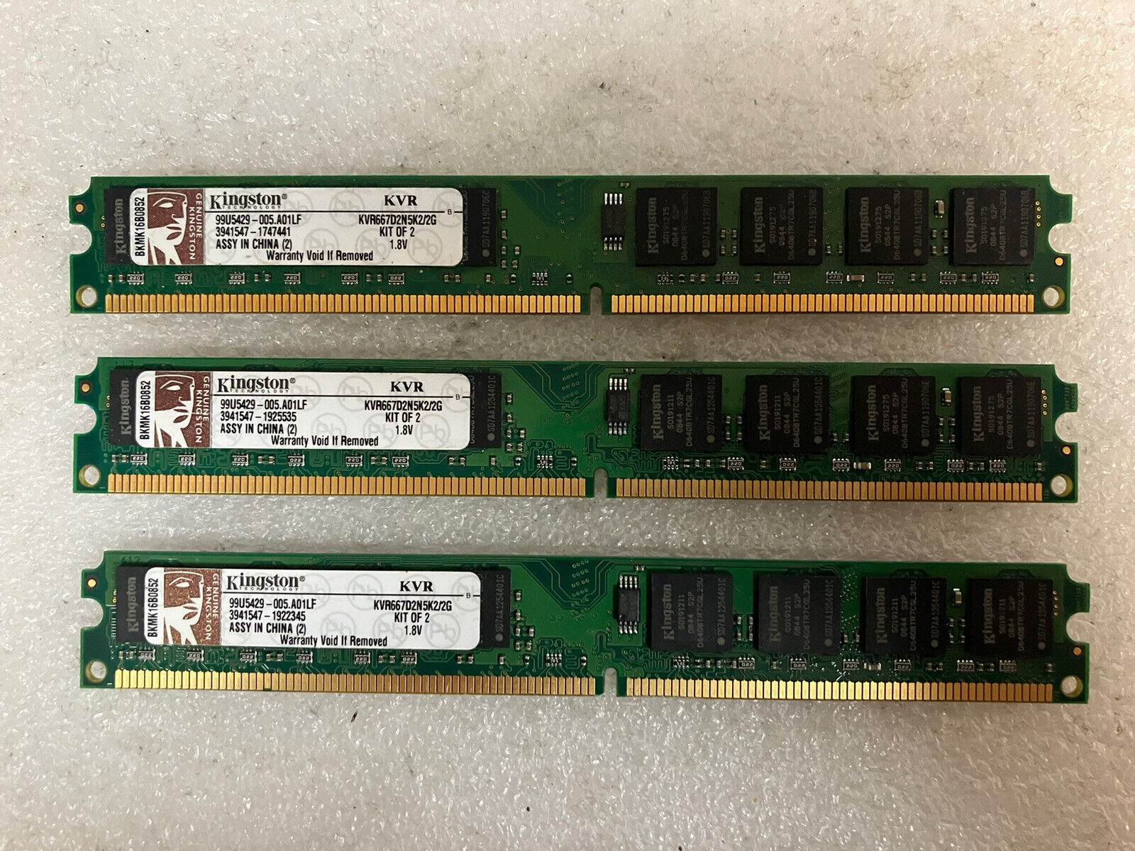 (3x 1GB) Kingston KVR667D2N5K2/2G PC2-5300 DDR2-667 Slim Desktop DIMM Memory