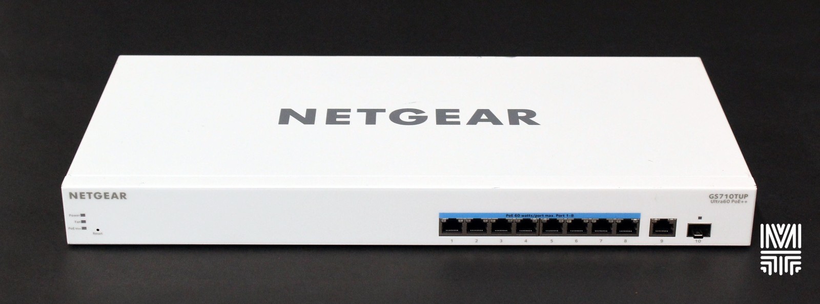 NETGEAR GS710TUP 8 x Ultra60 PoE++ Gigabit ports with 480W PoE Budget