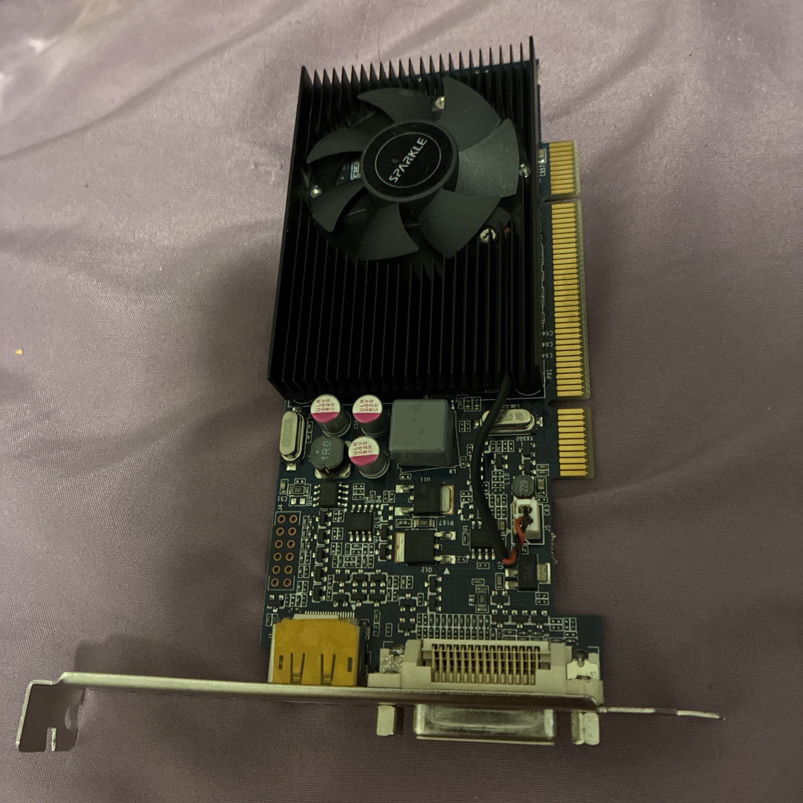 New / Old Stock Sparkle GeForce NV210 PCI 512MB | DisplayPort & LFH GPU