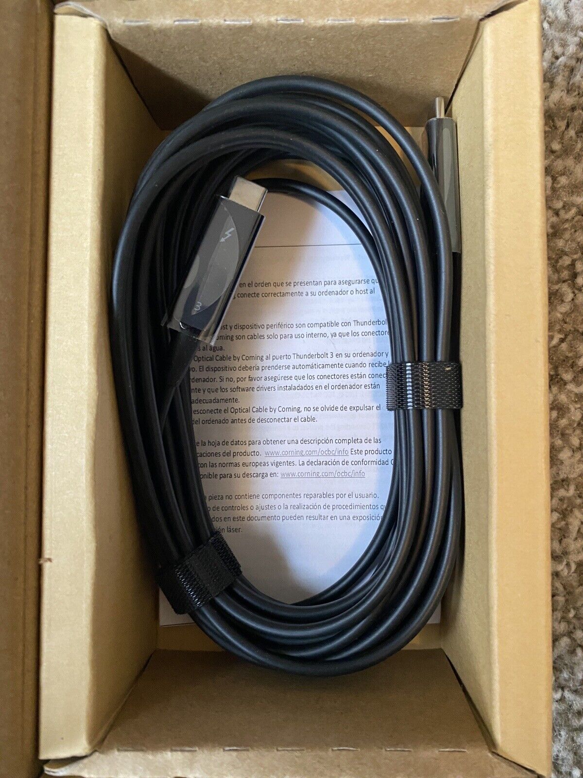 Optical Cables by Corning Thunderbolt 3 USB Type-C Male Optical Cable, 5m NEW