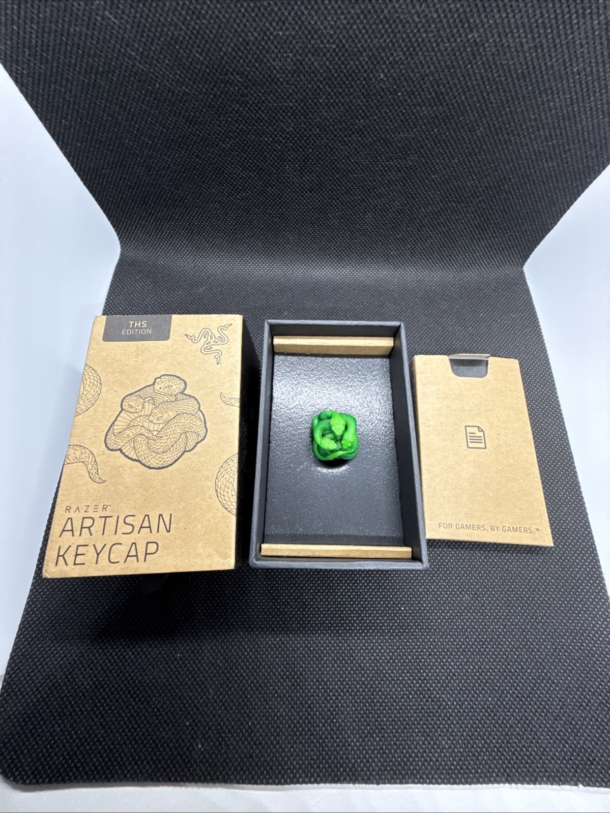Razer Triple‑Headed Snake - Artisan Single Mechanical Keyboard Keycap