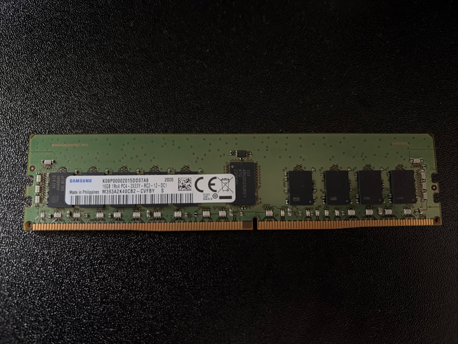 U88237 M393A2K40CB2CVF SAMSUNG 16GB 1RX4 PC42933Y SERVER MEMORY G2U