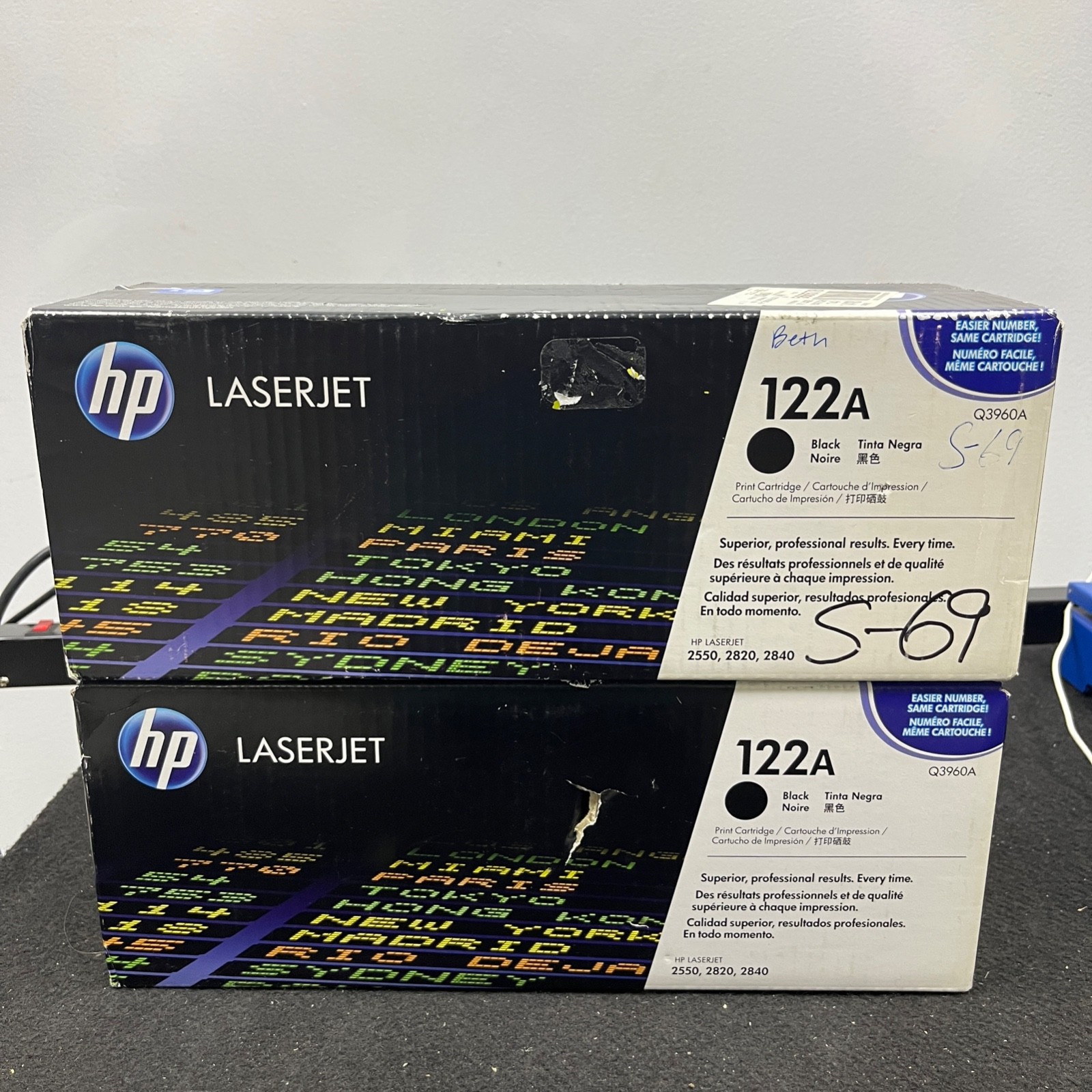 LOT OF 2 Genuine HP 122A Q3960A Black Toner Cartridge New Sealed LaserJet 2550