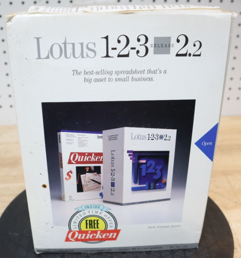 Nice Vintage Lotus 123 Release 2.2 IBM DOS 5.25" US LOTUS123 - New In Sealed Box