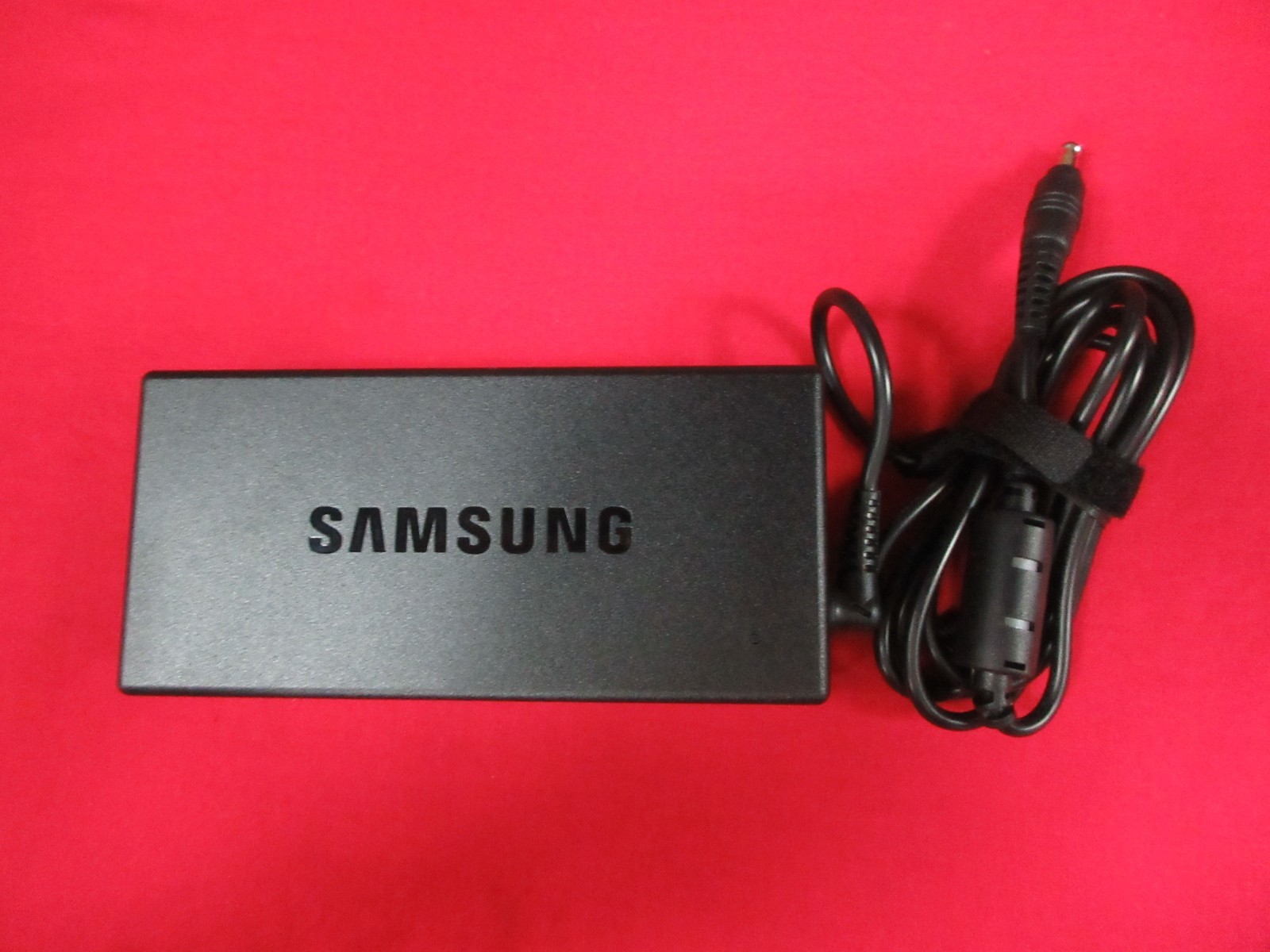 ORIGINAL SAMSUNG AC ADAPTER PA-1121-98