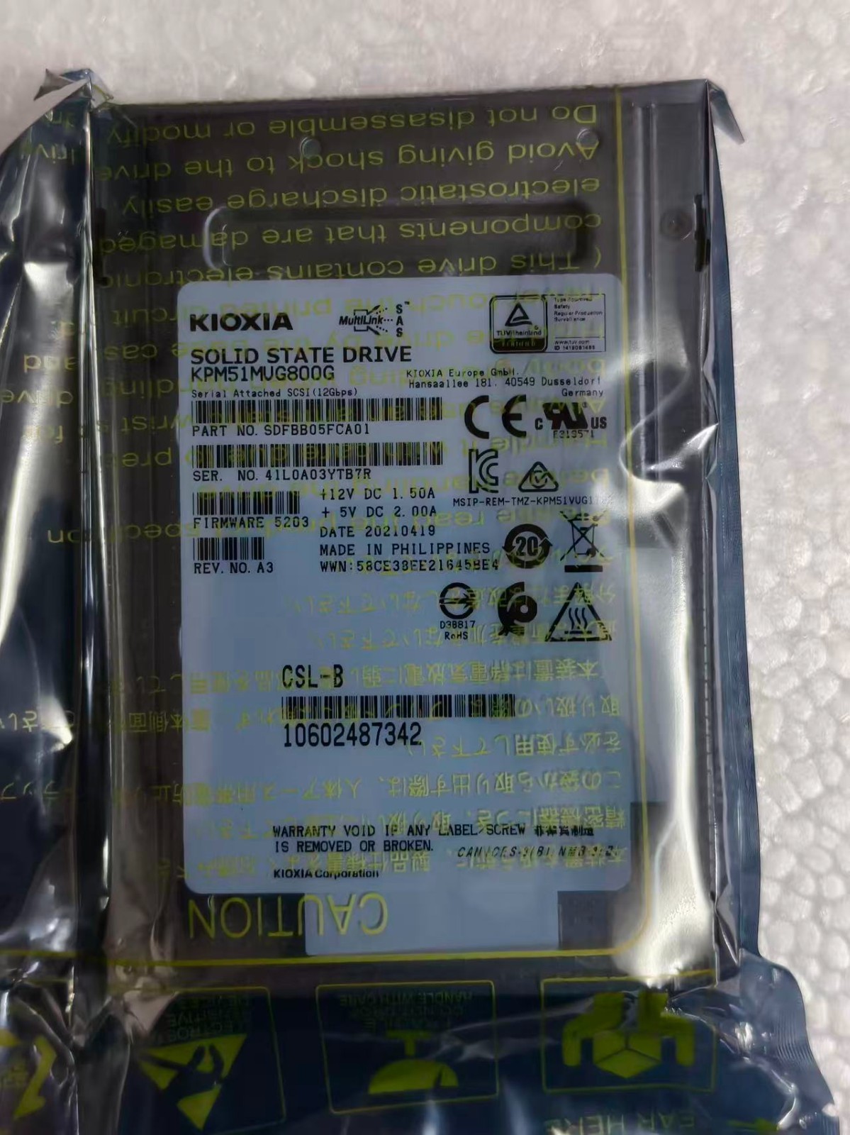 KIOXIA KPM51MUG800G 10602487342 SAS WI 800GB SFF 2.5 inch SSD Solid State Drives