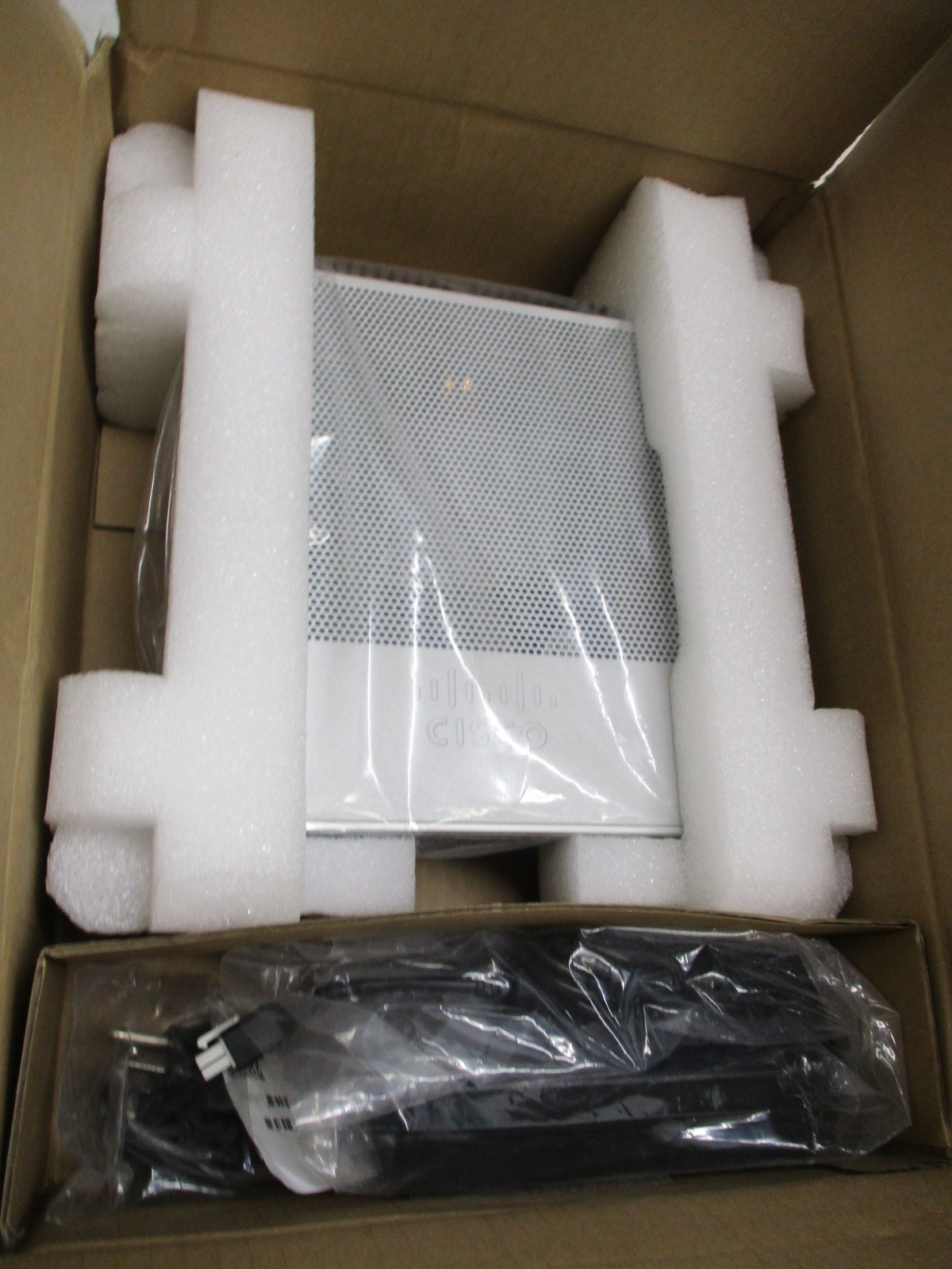 Cisco AIR-CT3504-K9 Wireless Controller AIR-CT3504-K9-RF