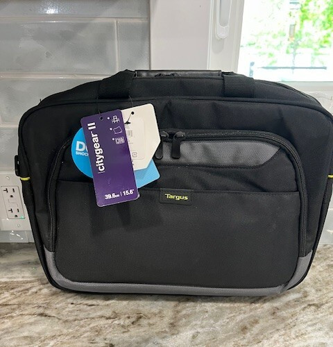 Targus City GearII Laptop Case With DOME Protection Black 15.6" New With Tags