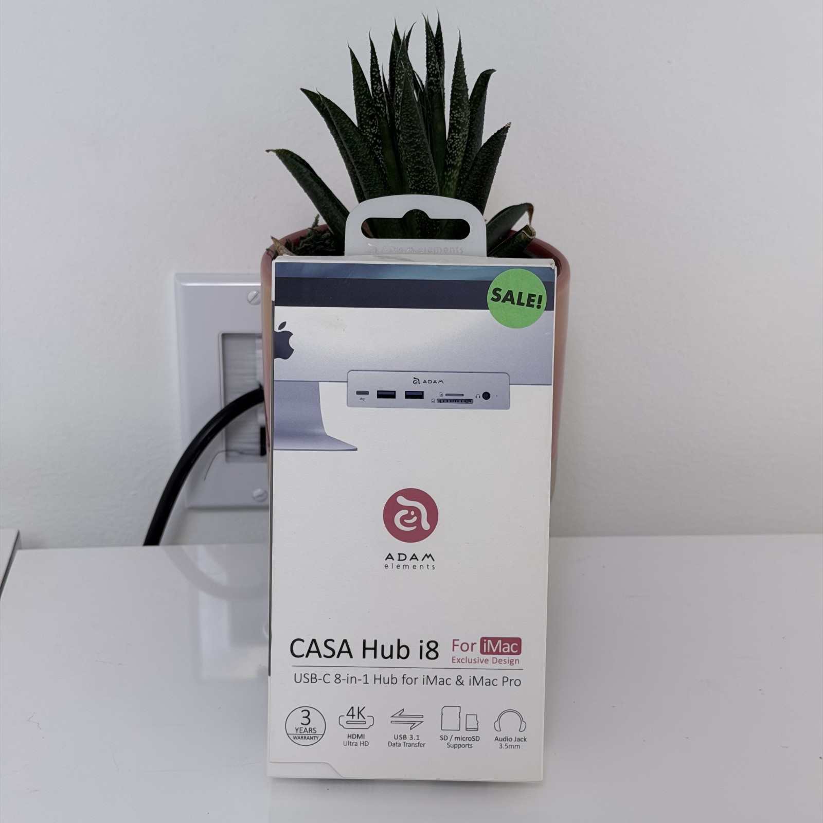 New ADAM elements CASA Hub i8 USB-C 8-in-1 Hub for iMac and iMac Pro Silver