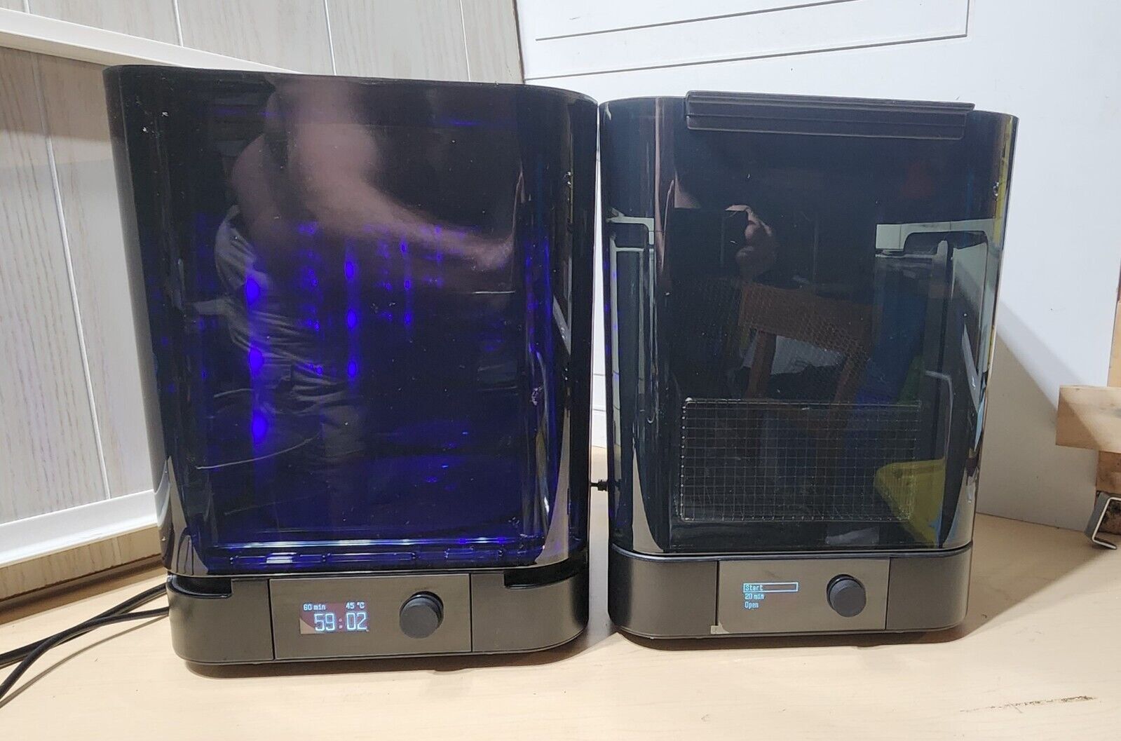FormLabs Form Cure  and form wash   with power supplys and cords. TESTED WORKING