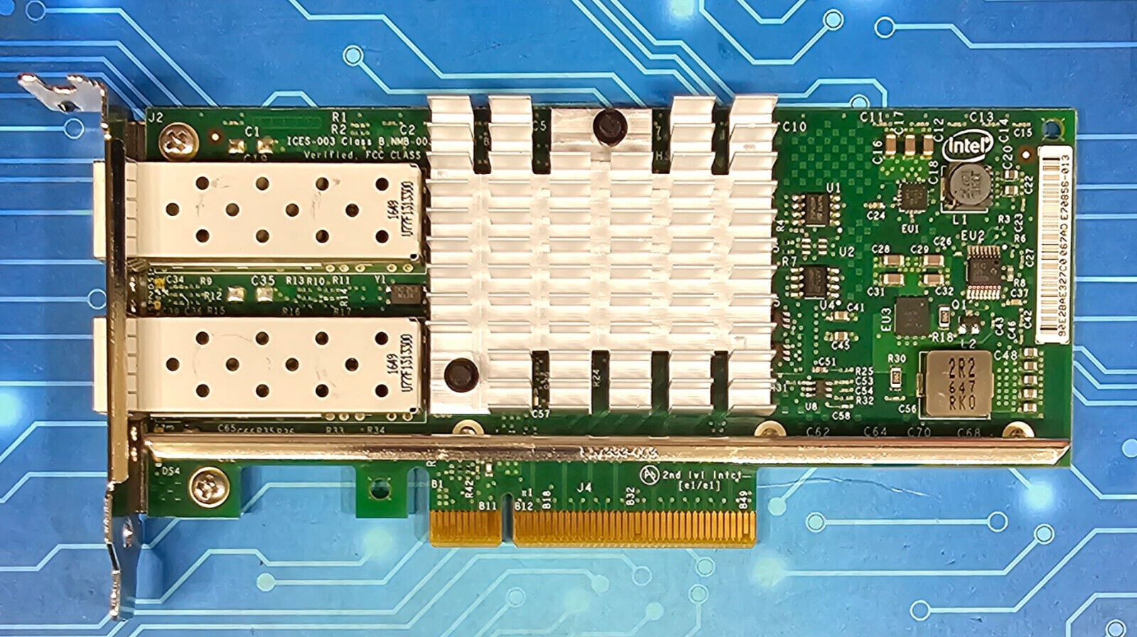 Sun Oracle Intel X520-DA2 Dual Port 10GB PCIe HBA 7051223 Low Profile Card