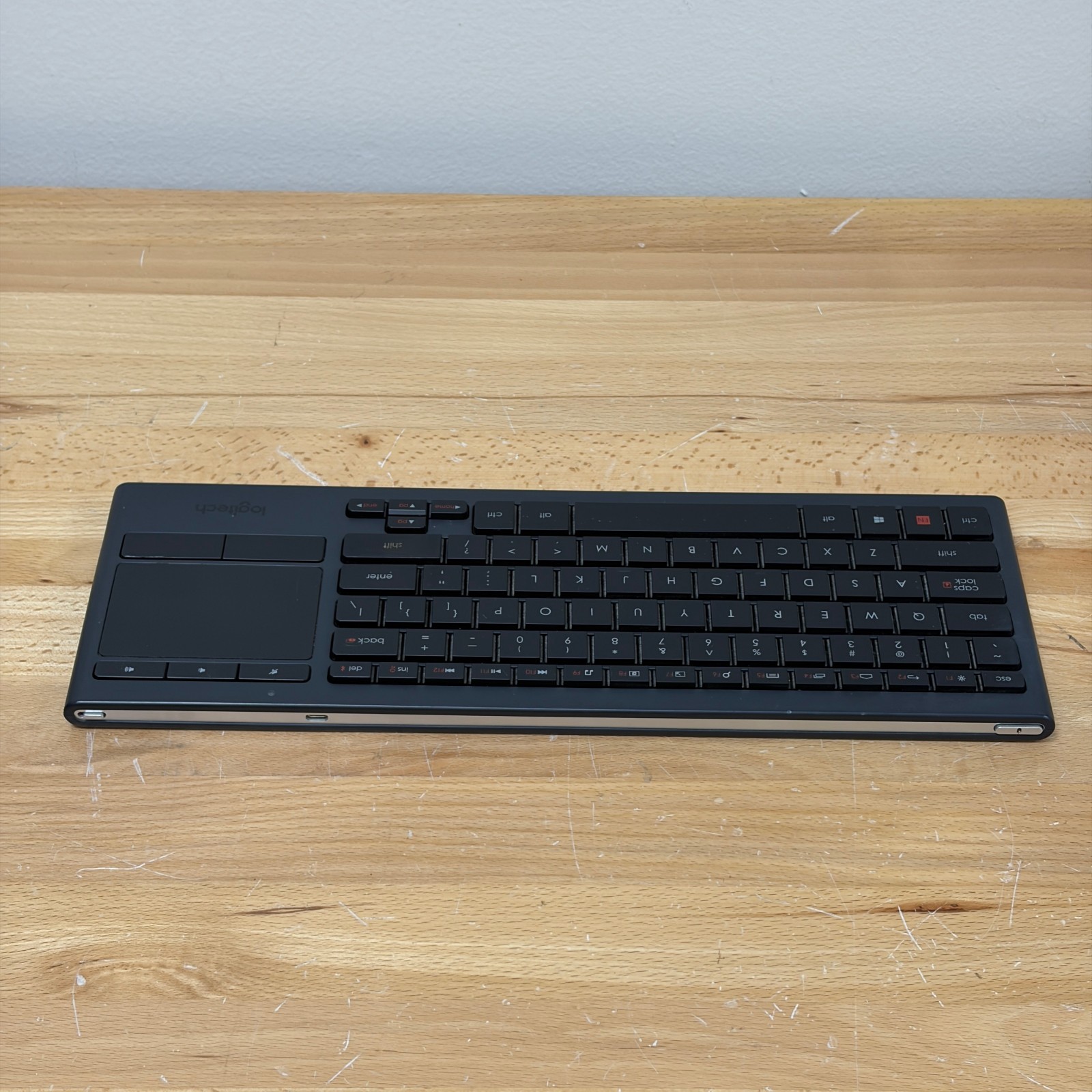 Logitech K830 920-007182 Illuminated Keyboard - Black