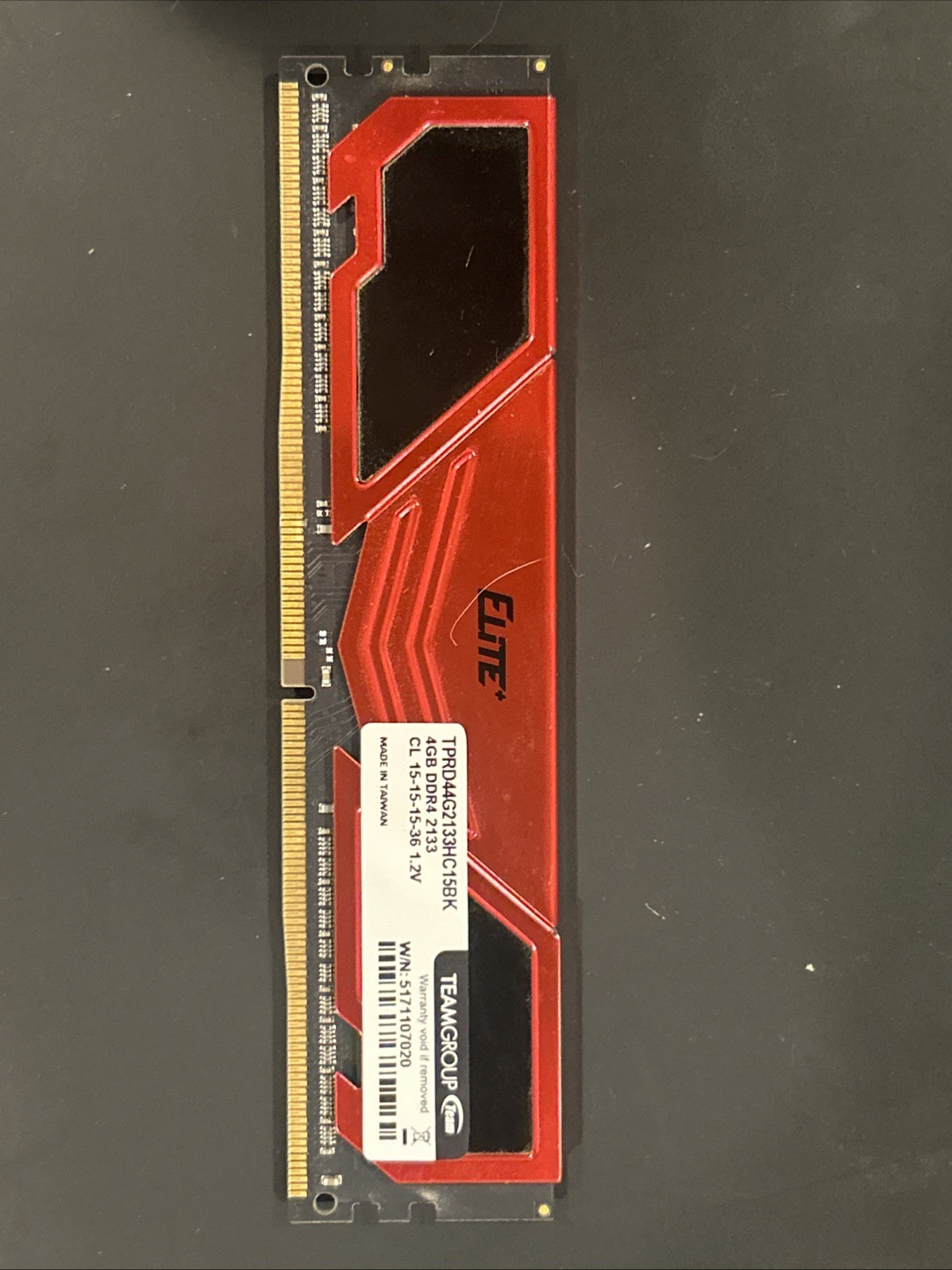 TeamGroup Elite 4GB DDR4 2133MHz PC4-17000 CL15 Desktop RAM TPRD44G2133HC15BK