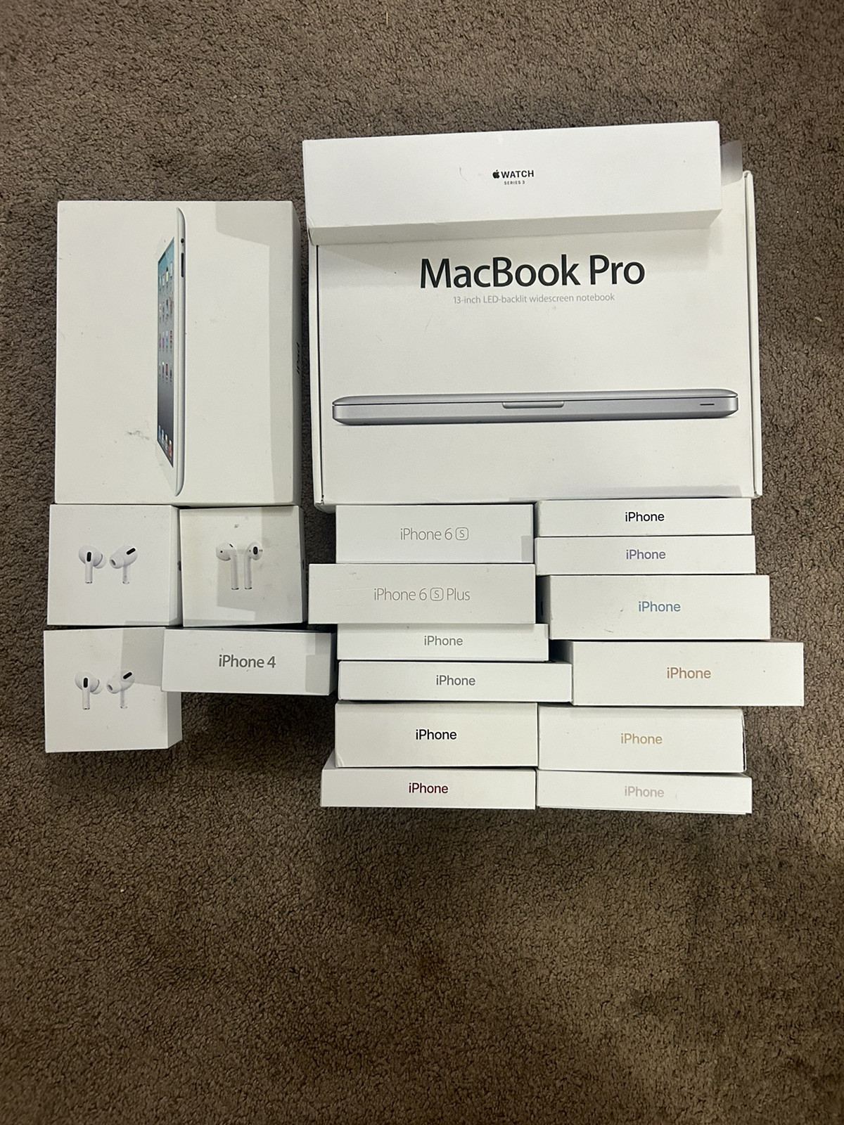 Lot of 19 Genuine  Apple MacBook Pro, iPhone, AirPods,Watches *EMPTY BOXES ONLY*